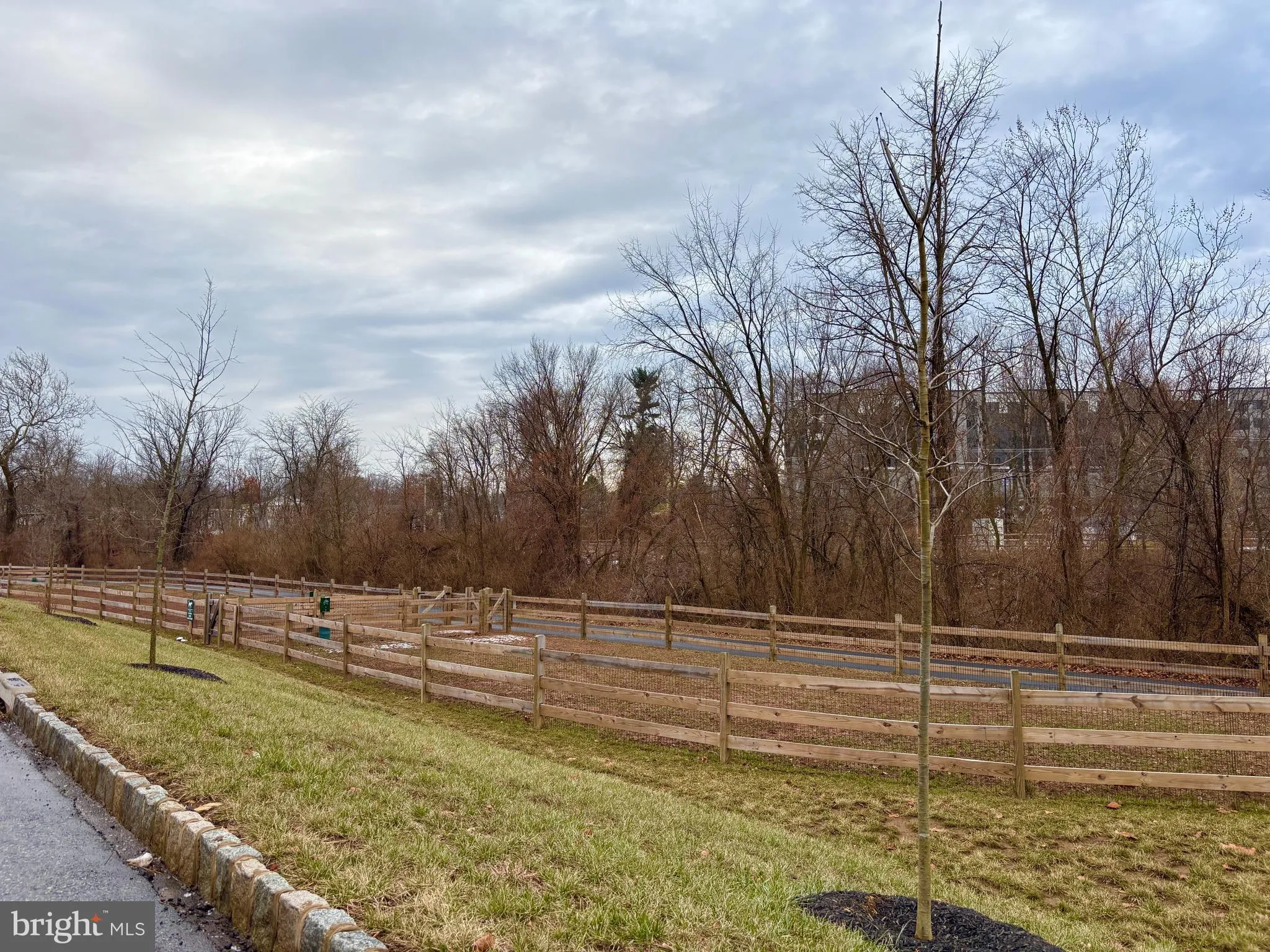 Phoenixville, Pennsylvania 19460, United States, 2 Bedrooms Bedrooms, ,2 BathroomsBathrooms,Residential,Contingent,16382