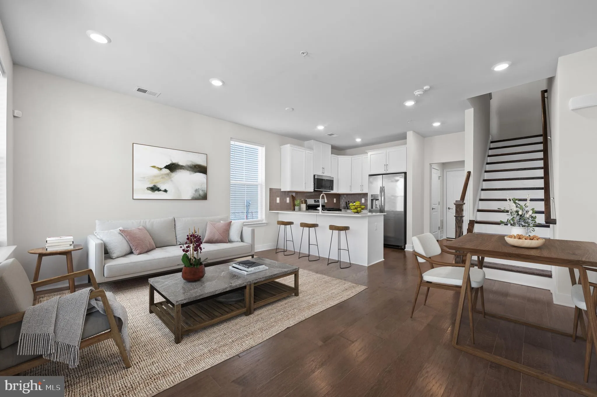 Phoenixville, Pennsylvania 19460, United States, 2 Bedrooms Bedrooms, ,2 BathroomsBathrooms,Residential,Contingent,16382