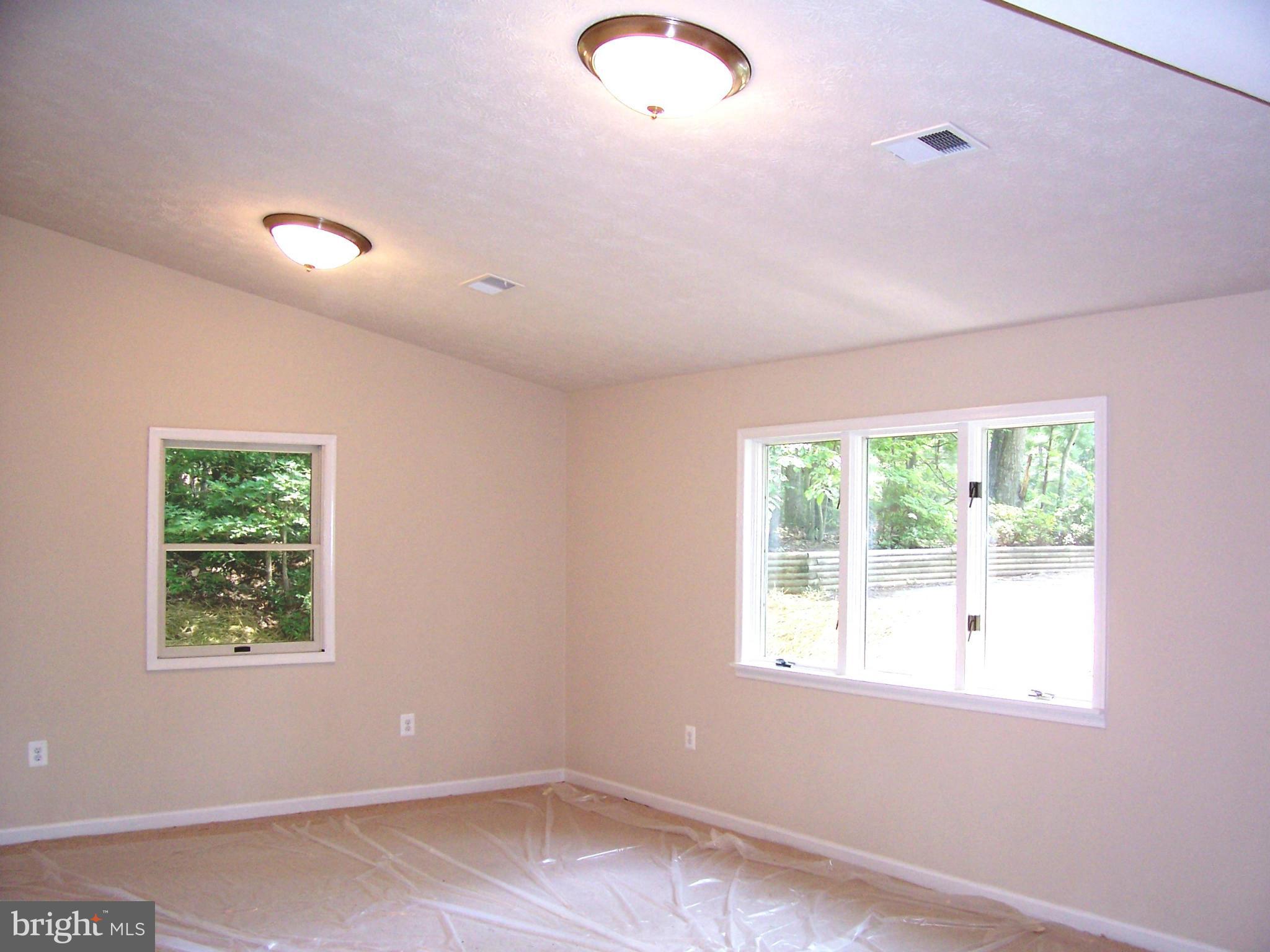 CHESAPEAKE RANCH ESTATES - Residential Lease