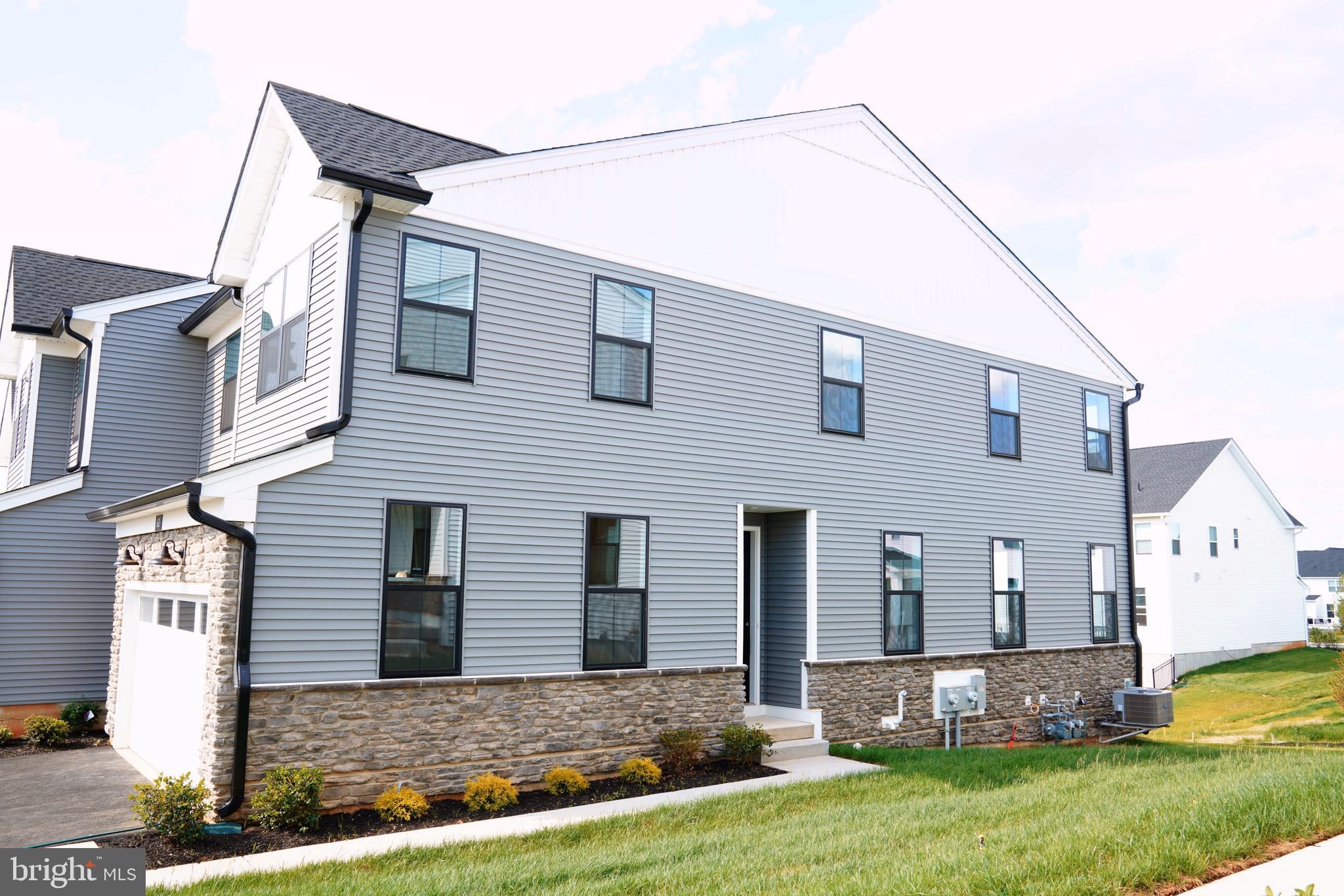 STONEBROOK AT UPPER MERION - Residential Lease