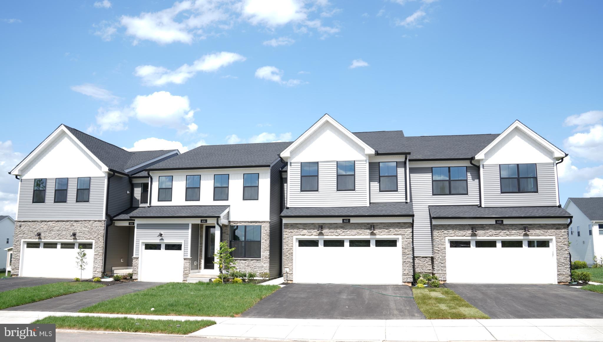 STONEBROOK AT UPPER MERION - Residential Lease