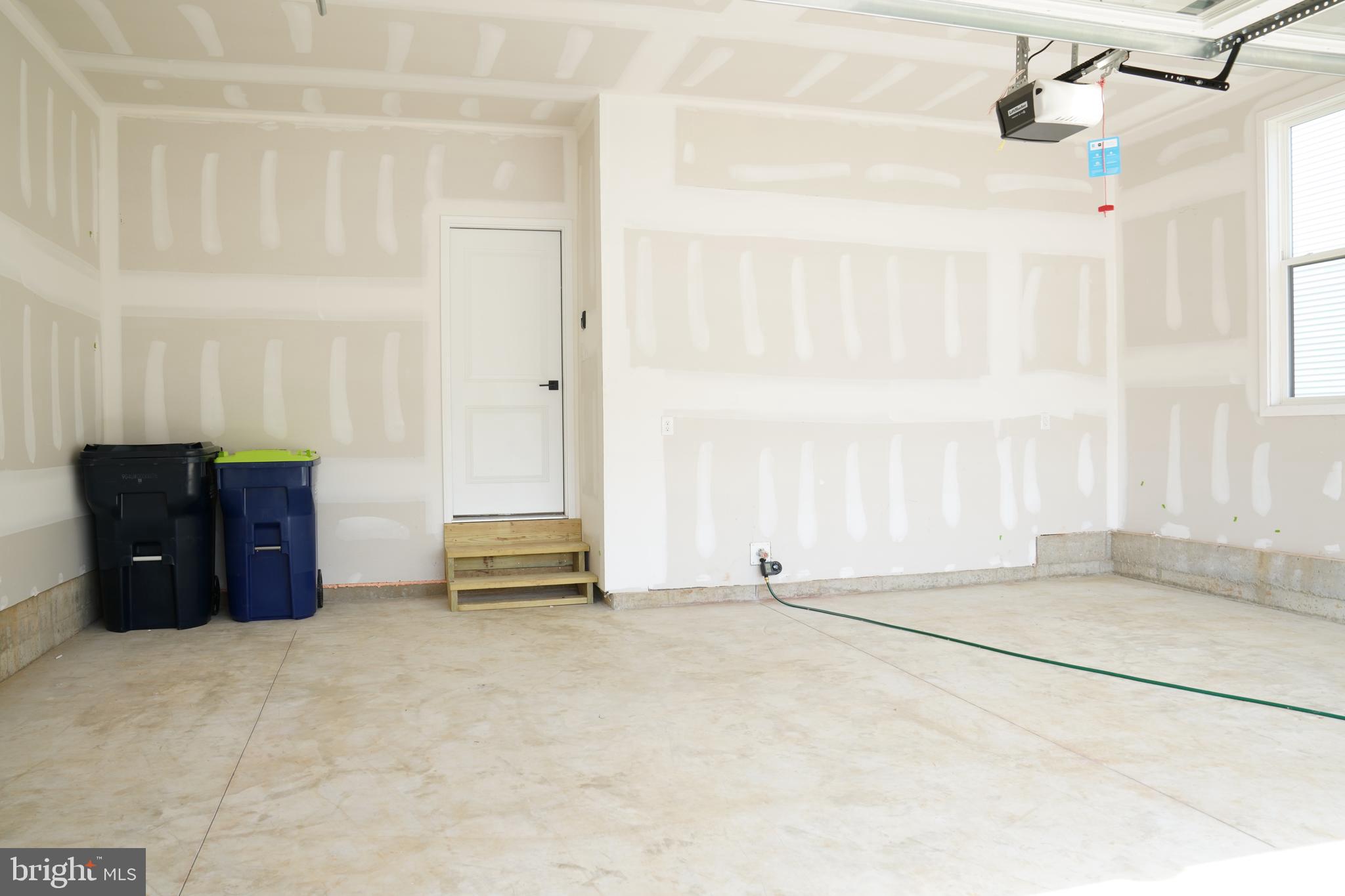 STONEBROOK AT UPPER MERION - Residential Lease