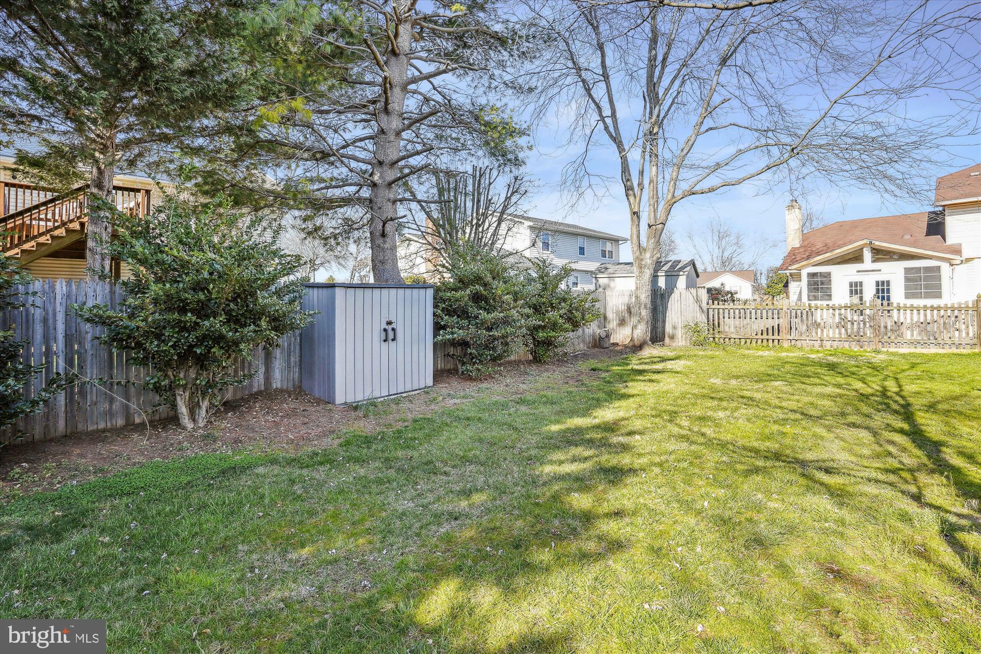 CHANTILLY HIGHLANDS - Residential