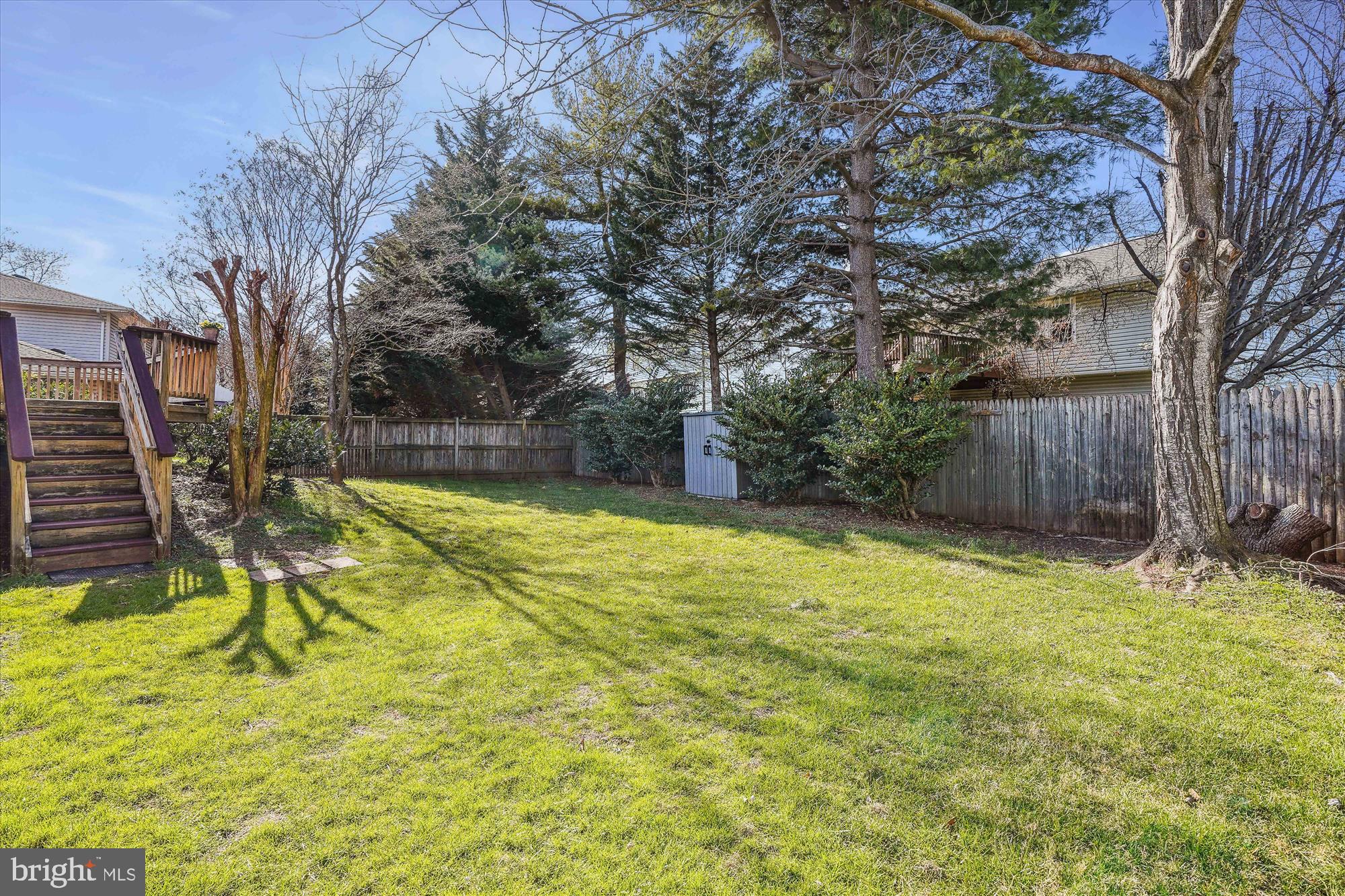 CHANTILLY HIGHLANDS - Residential