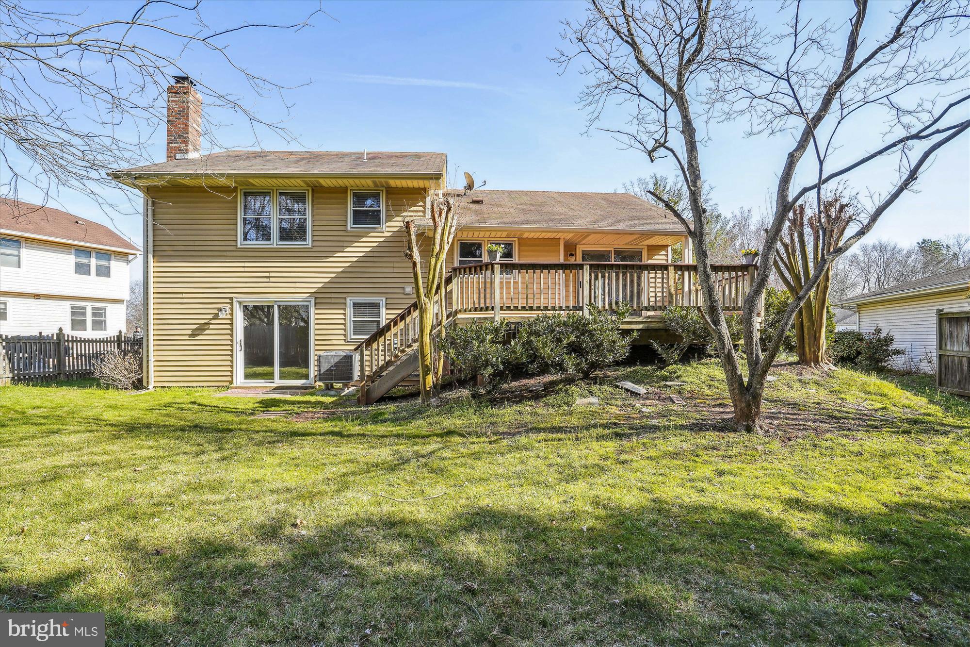 CHANTILLY HIGHLANDS - Residential