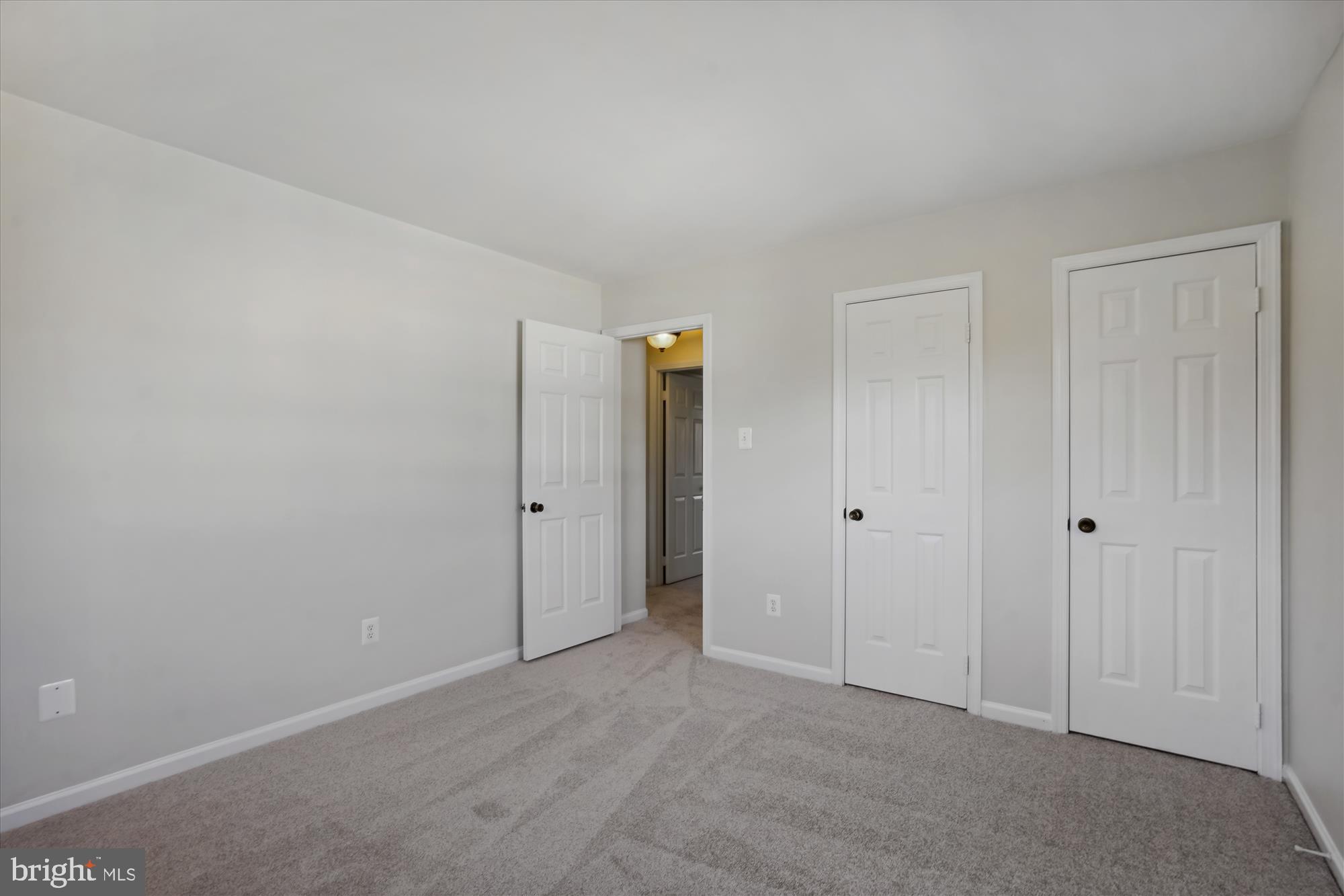 CHANTILLY HIGHLANDS - Residential