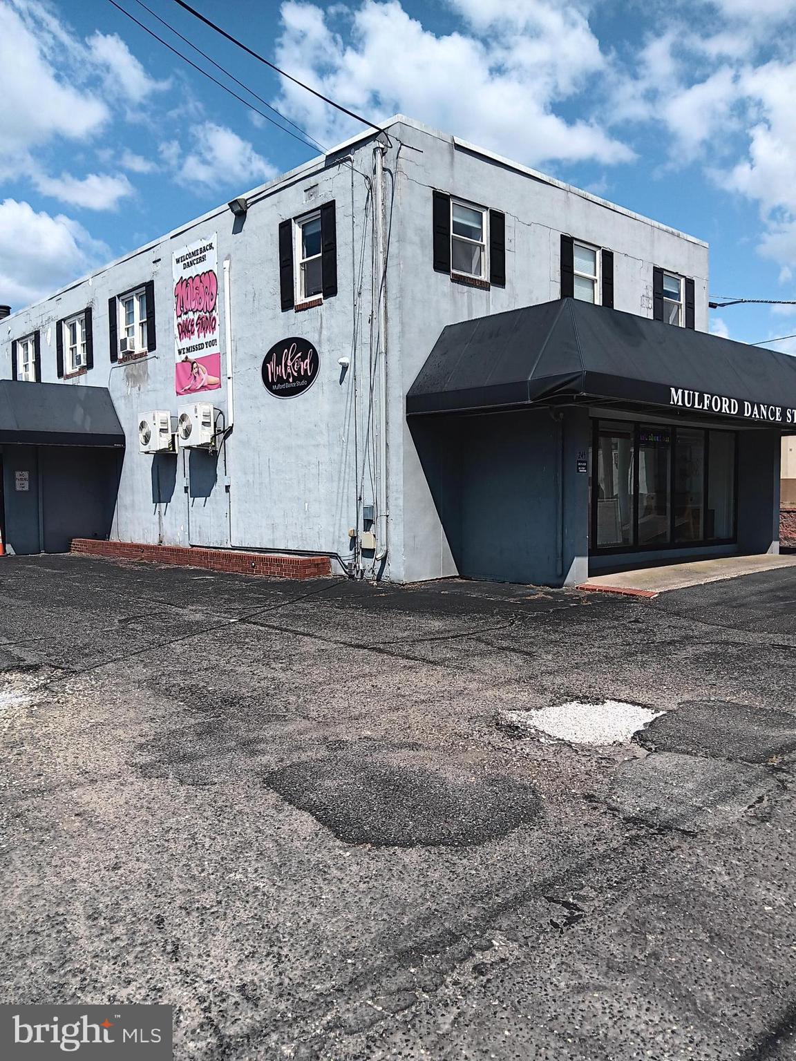 245 S BLACK HORSE PIKE
