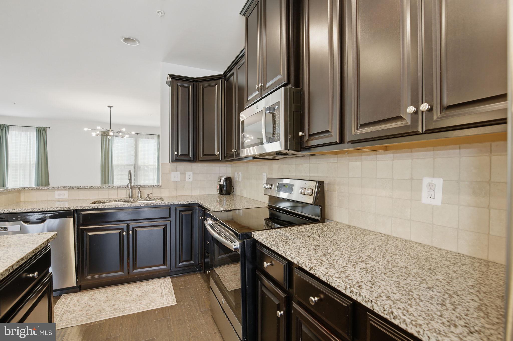 PARKSIDE - Residential