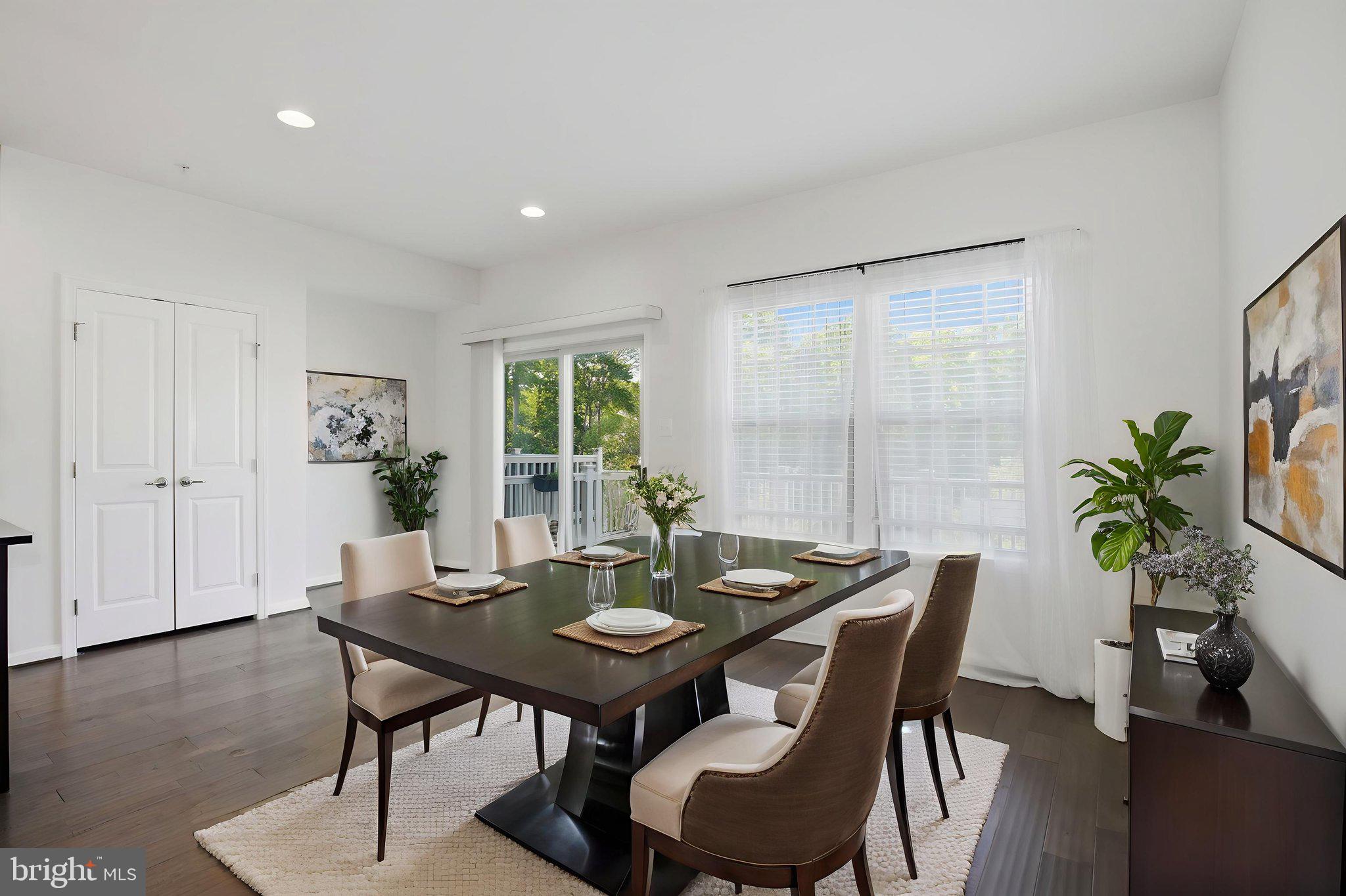 PARKSIDE - Residential