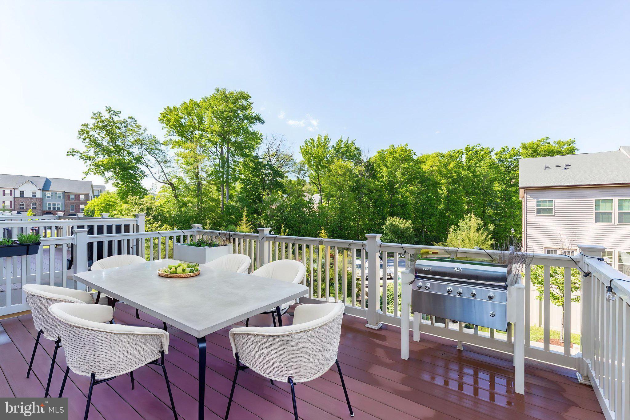 PARKSIDE - Residential
