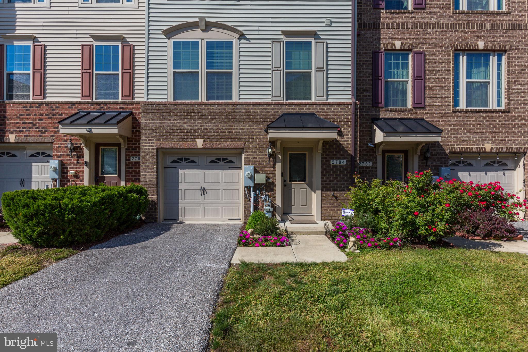PARKSIDE - Residential
