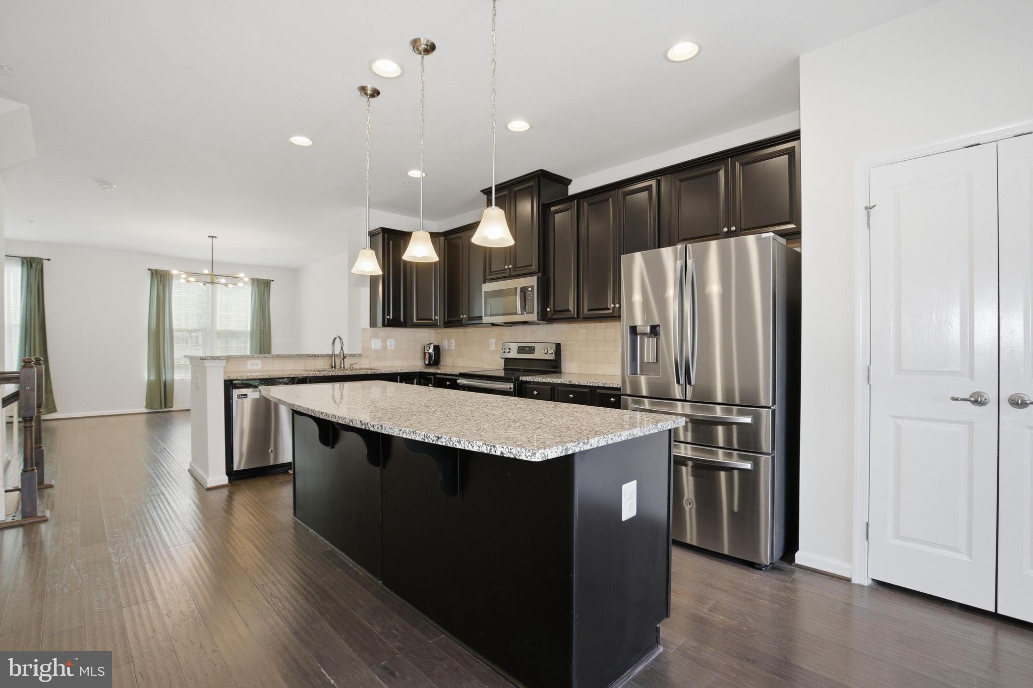 PARKSIDE - Residential