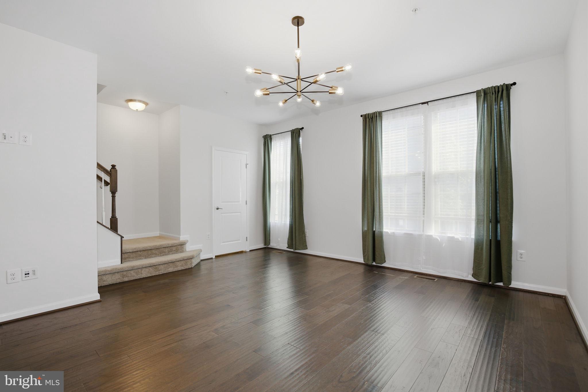PARKSIDE - Residential