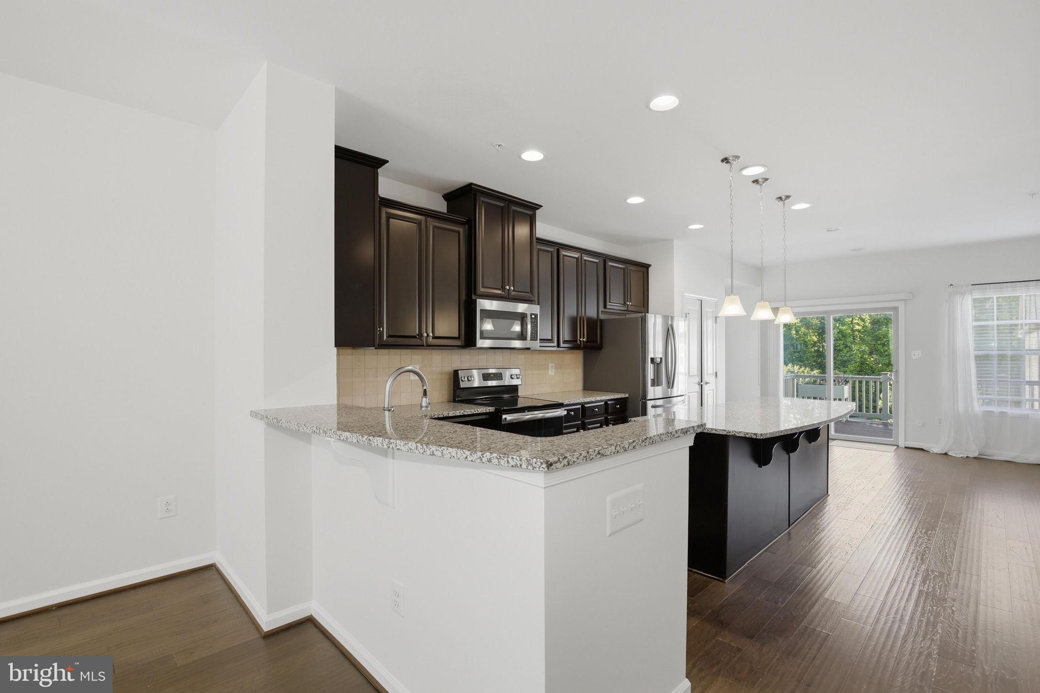 PARKSIDE - Residential