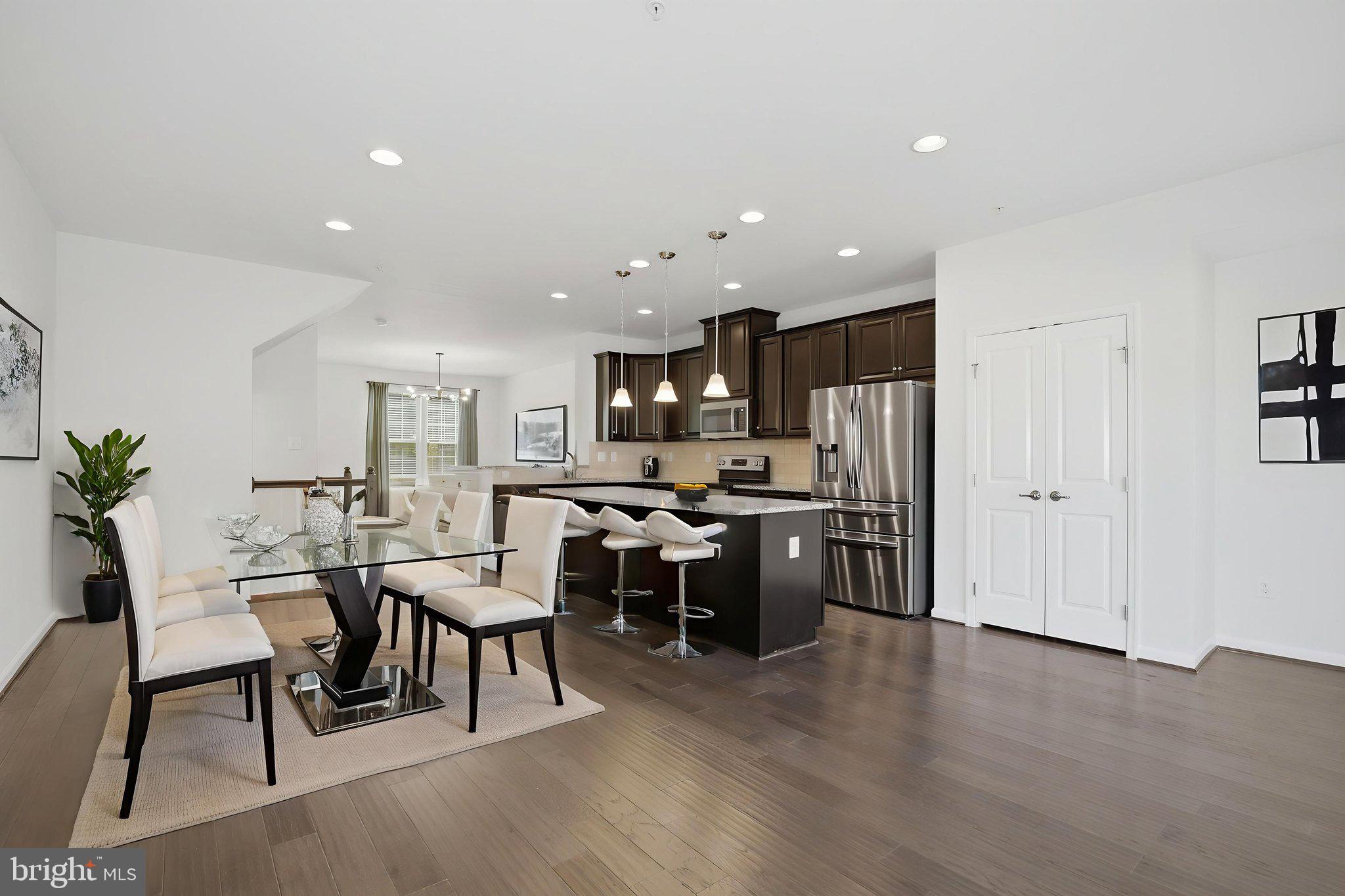 PARKSIDE - Residential