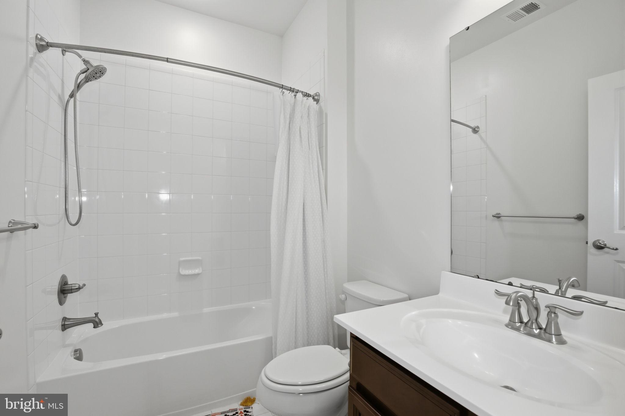PARKSIDE - Residential