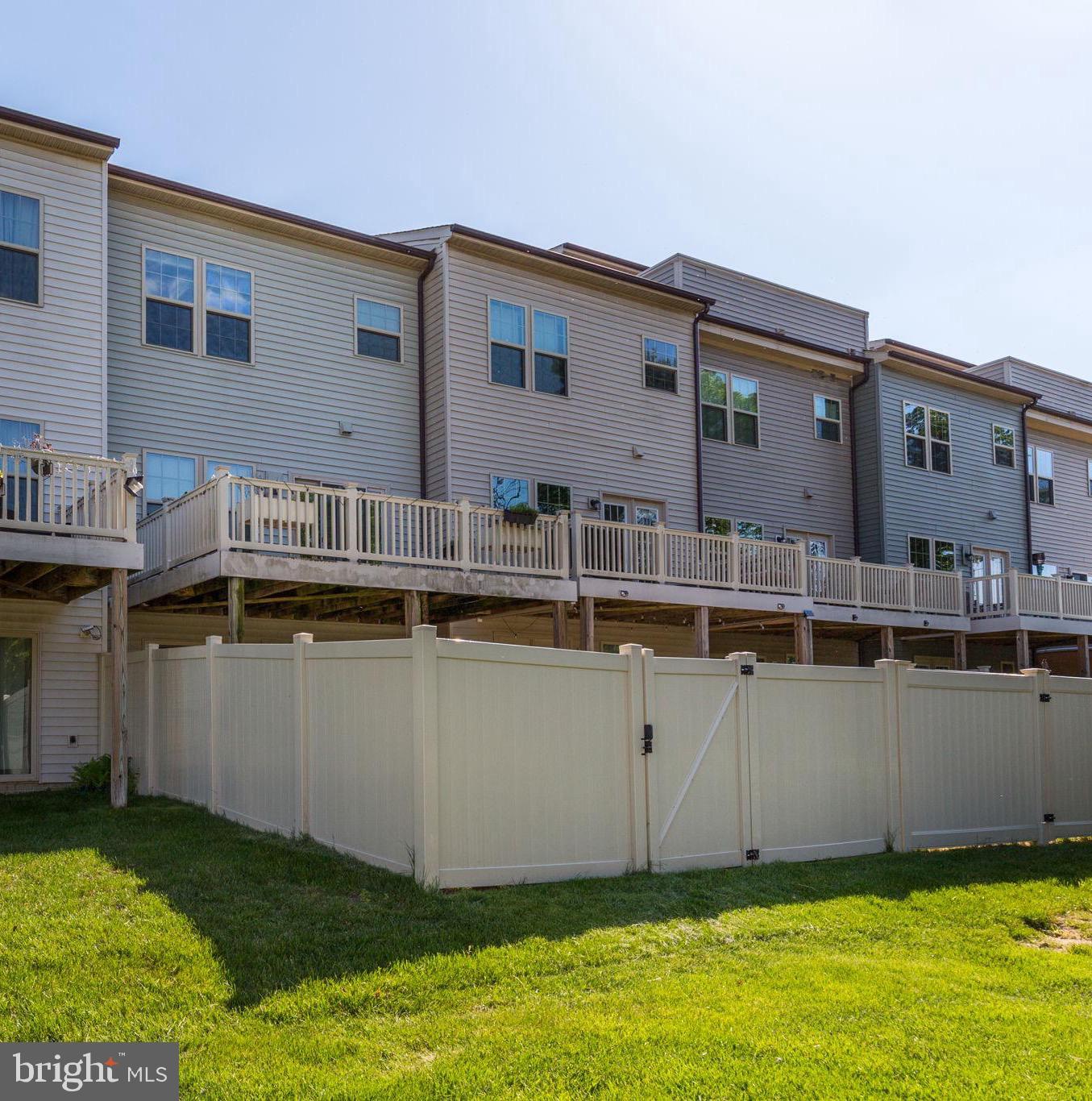 PARKSIDE - Residential