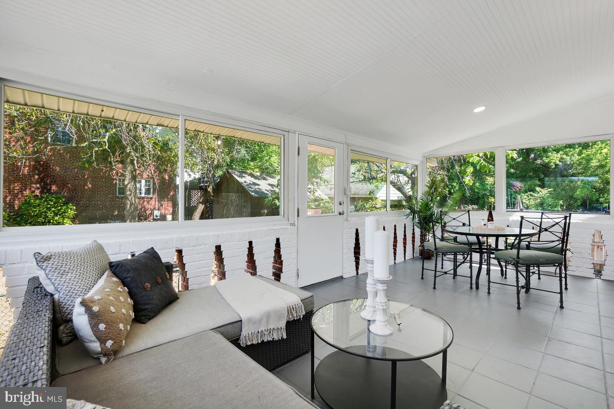 UNIVERSITY PARK - Residential