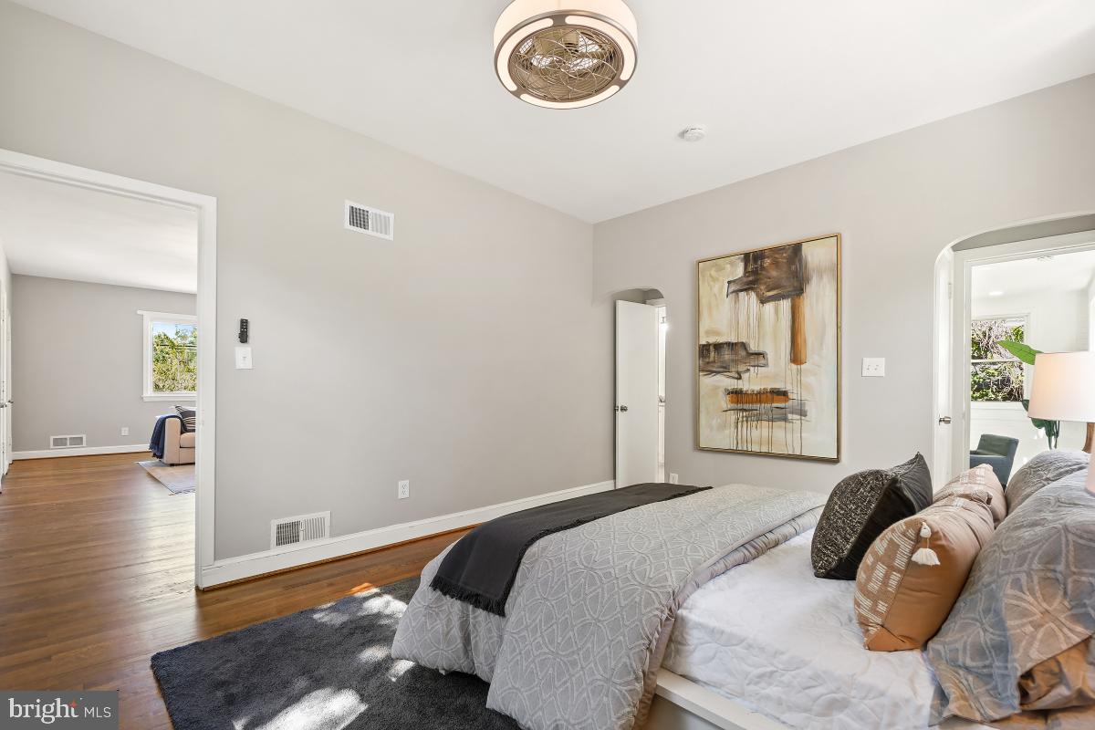 UNIVERSITY PARK - Residential