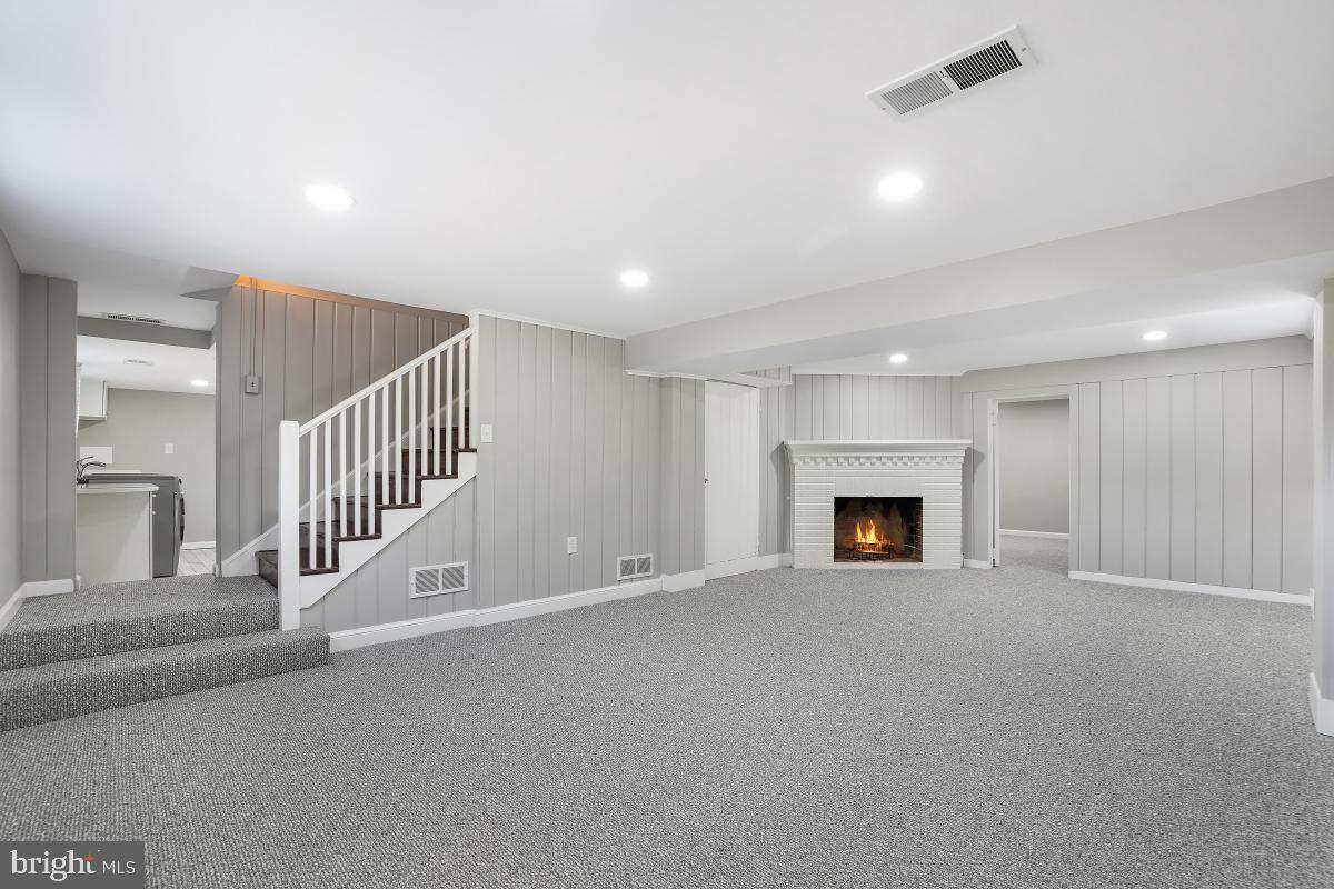 UNIVERSITY PARK - Residential