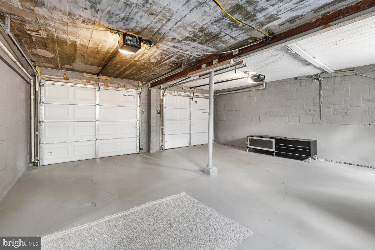 UNIVERSITY PARK - Residential