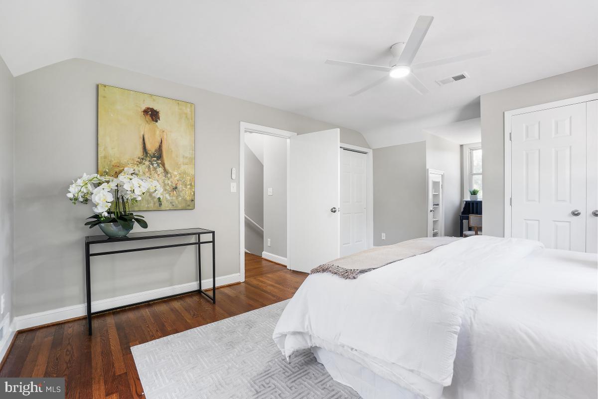 UNIVERSITY PARK - Residential