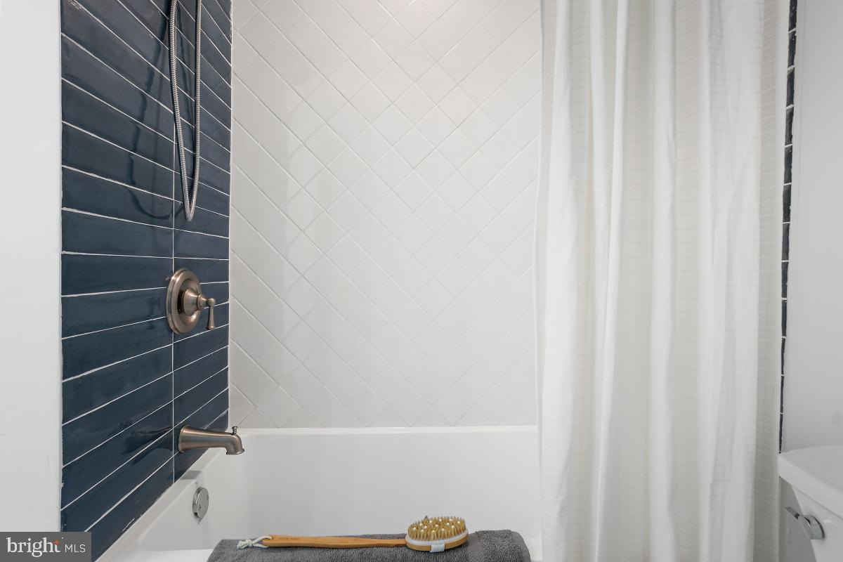 UNIVERSITY PARK - Residential