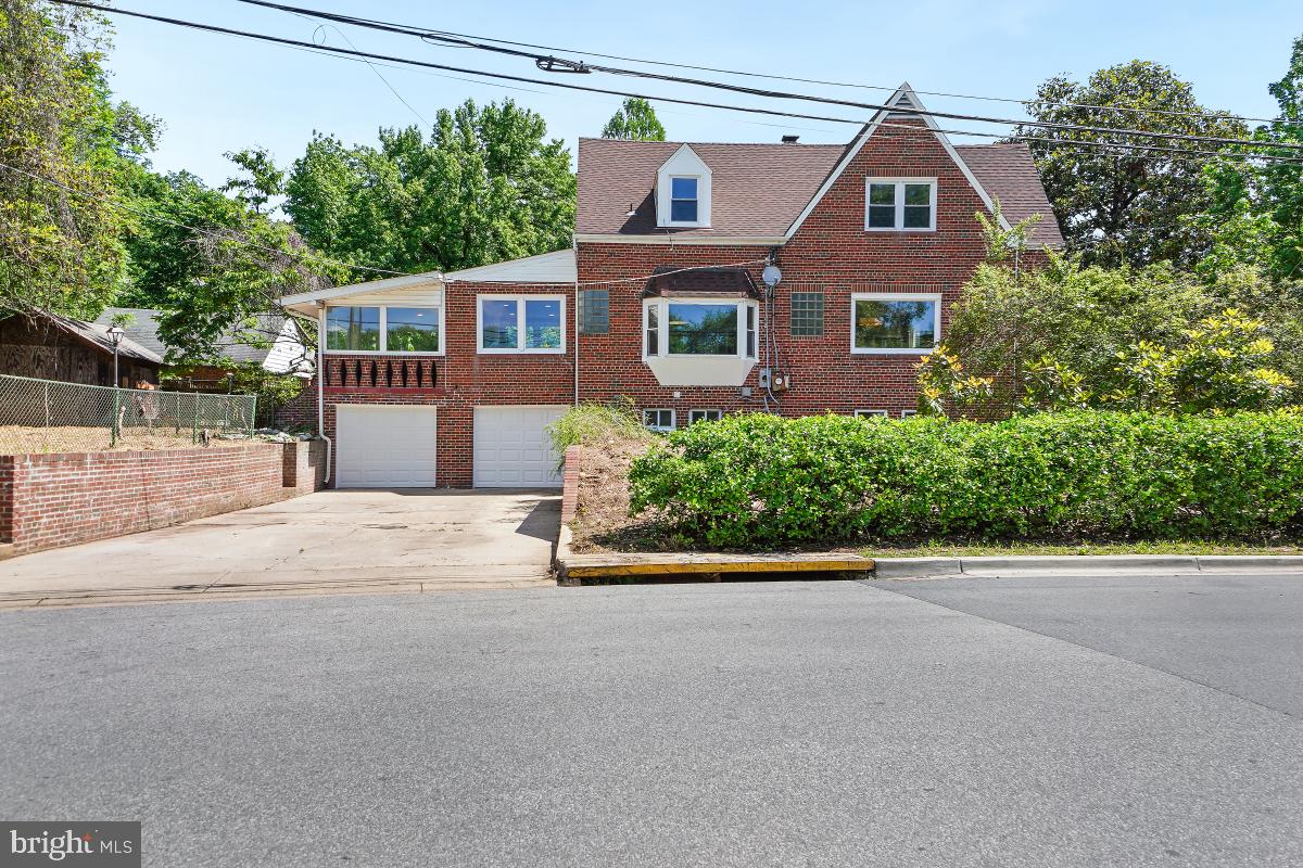 UNIVERSITY PARK - Residential