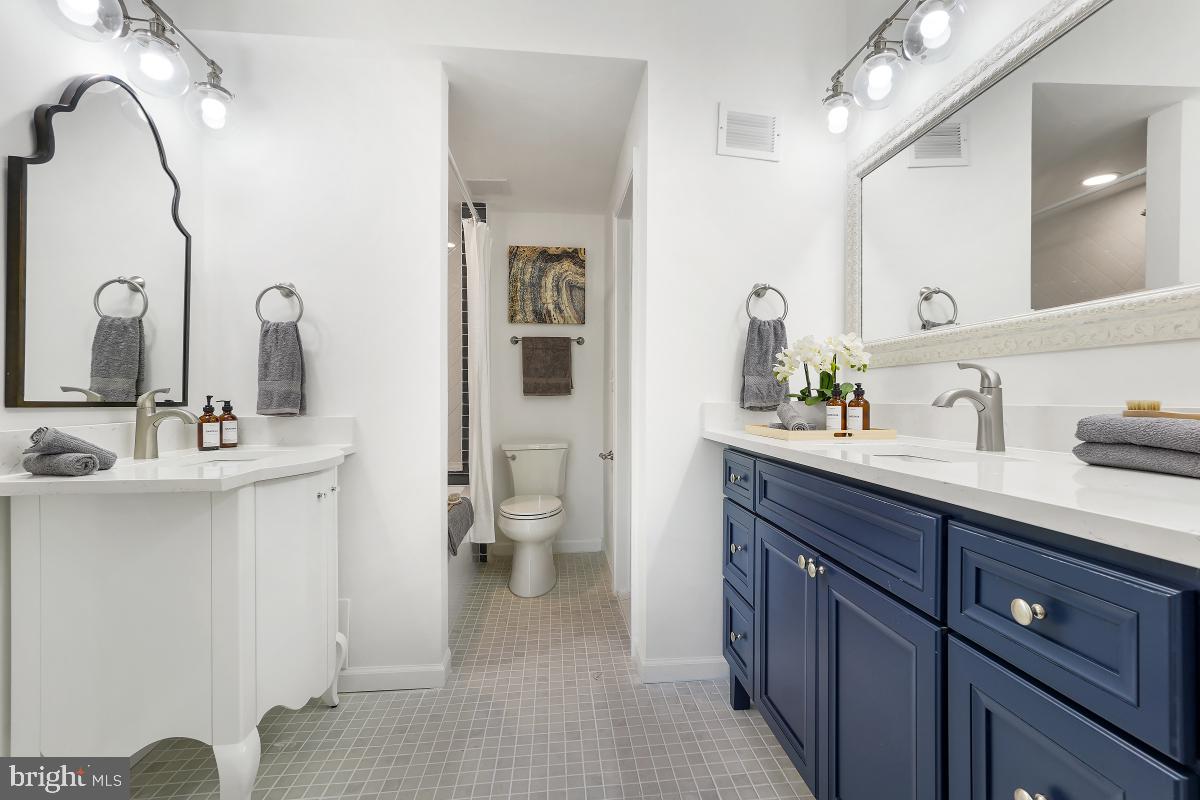 UNIVERSITY PARK - Residential