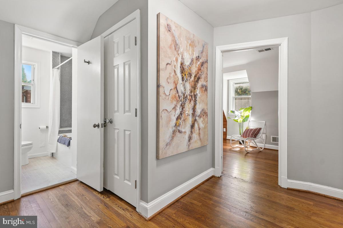 UNIVERSITY PARK - Residential