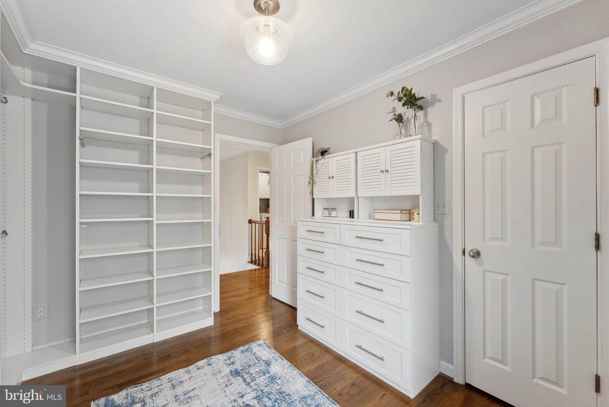 DONEGAL OAKS - Residential