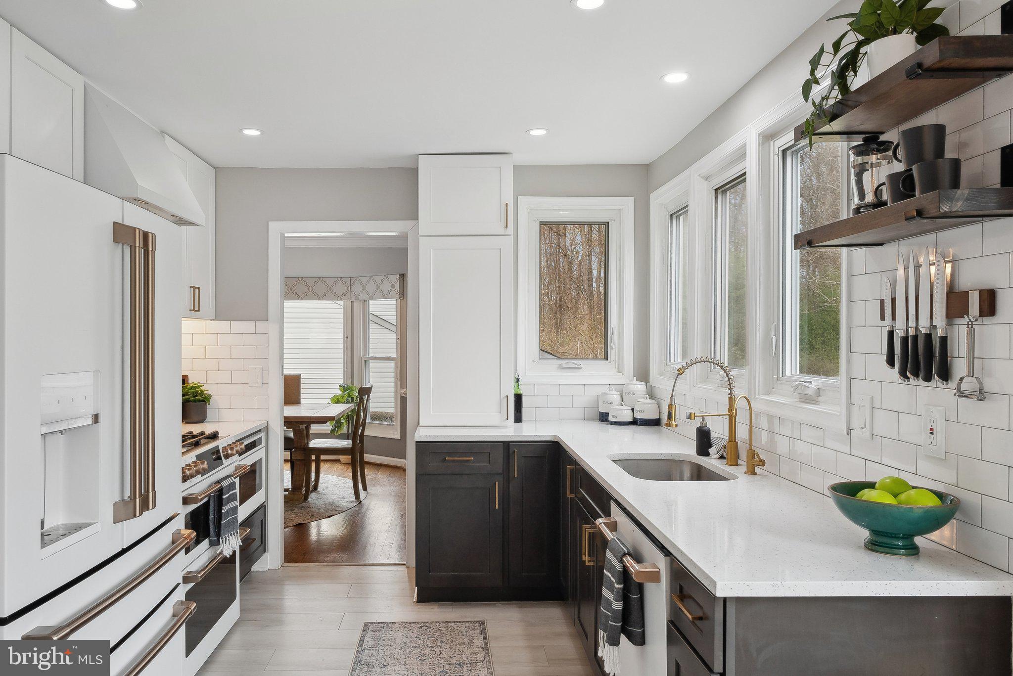 DONEGAL OAKS - Residential