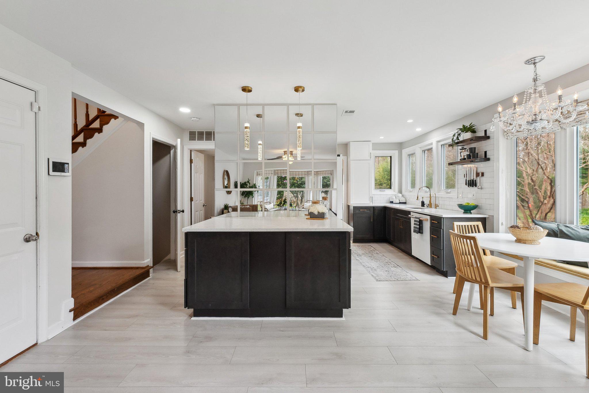 DONEGAL OAKS - Residential