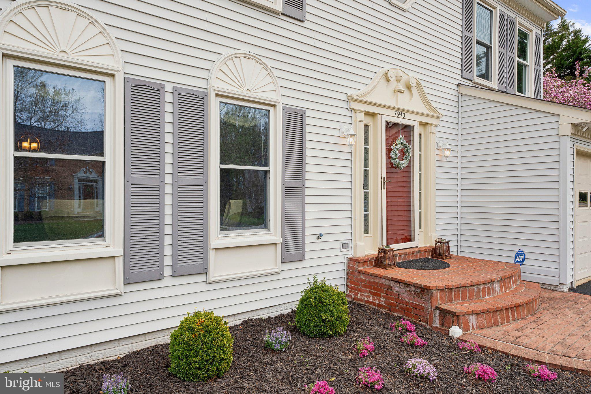 DONEGAL OAKS - Residential