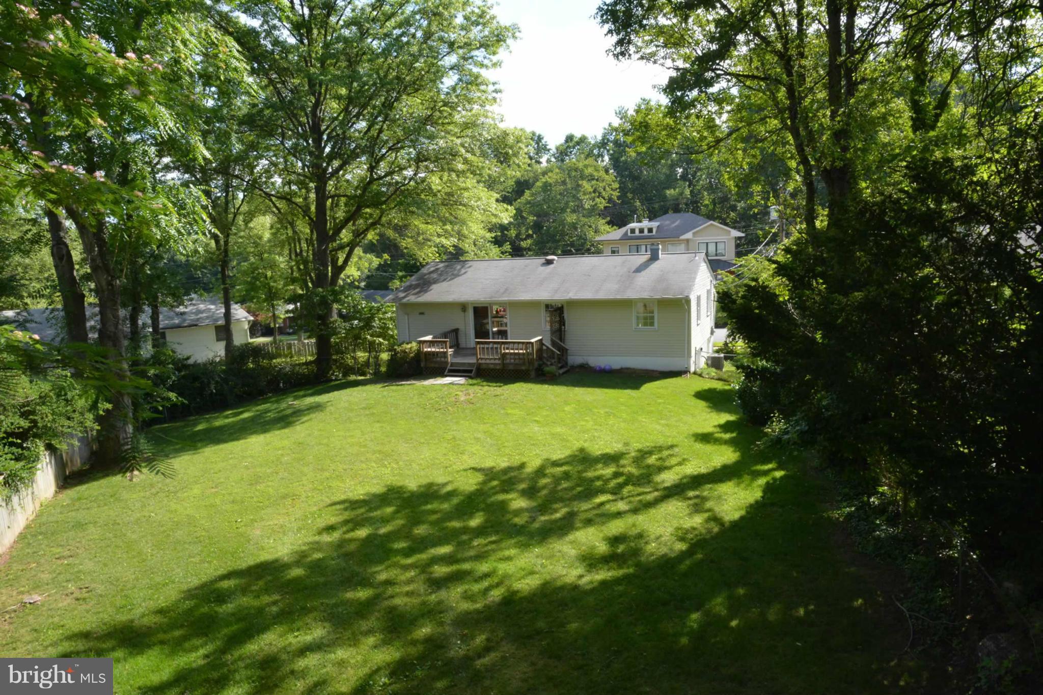 VIENNA WOODS - Residential