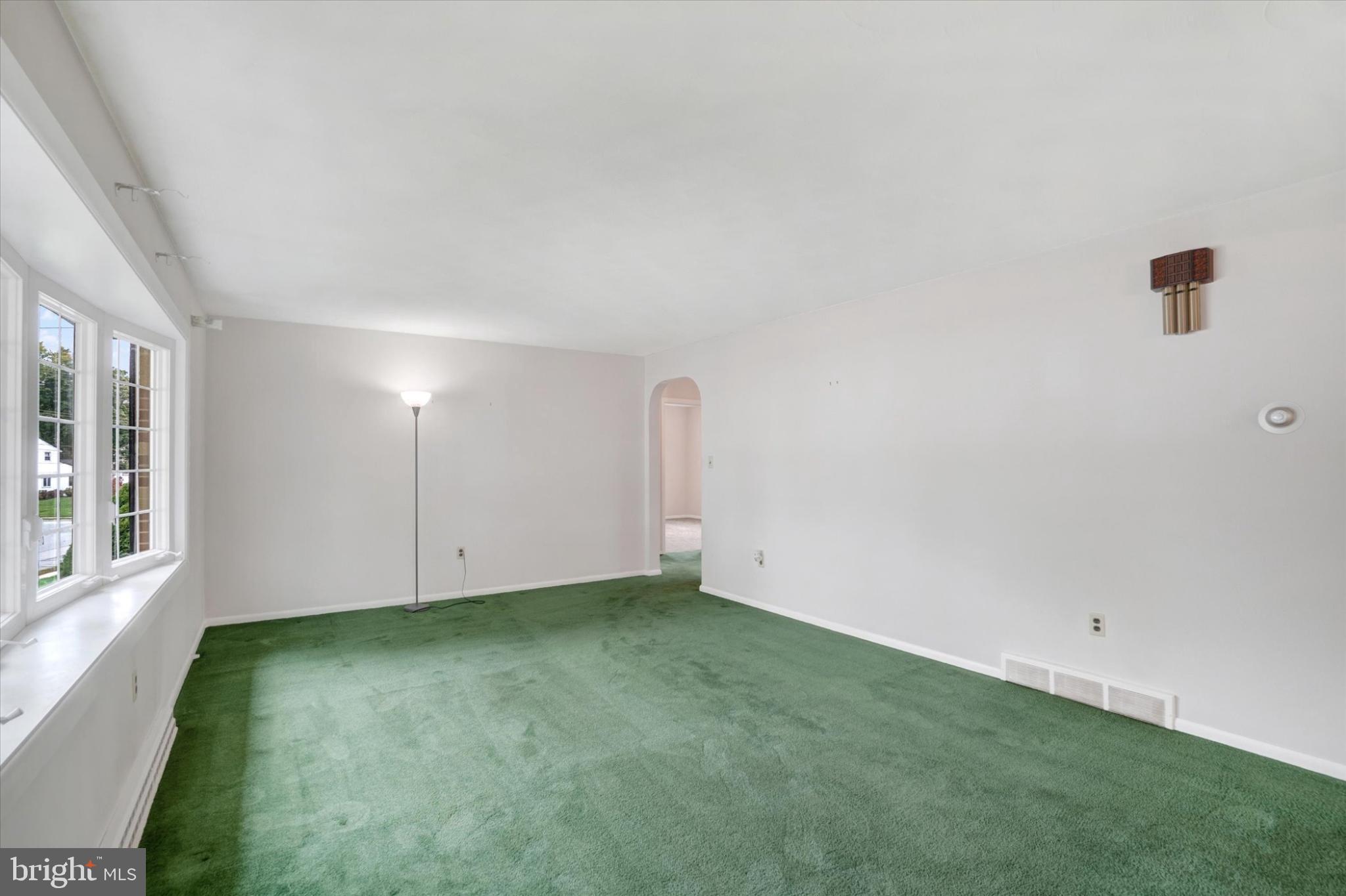 8 SPRING RIDGE DRIVE