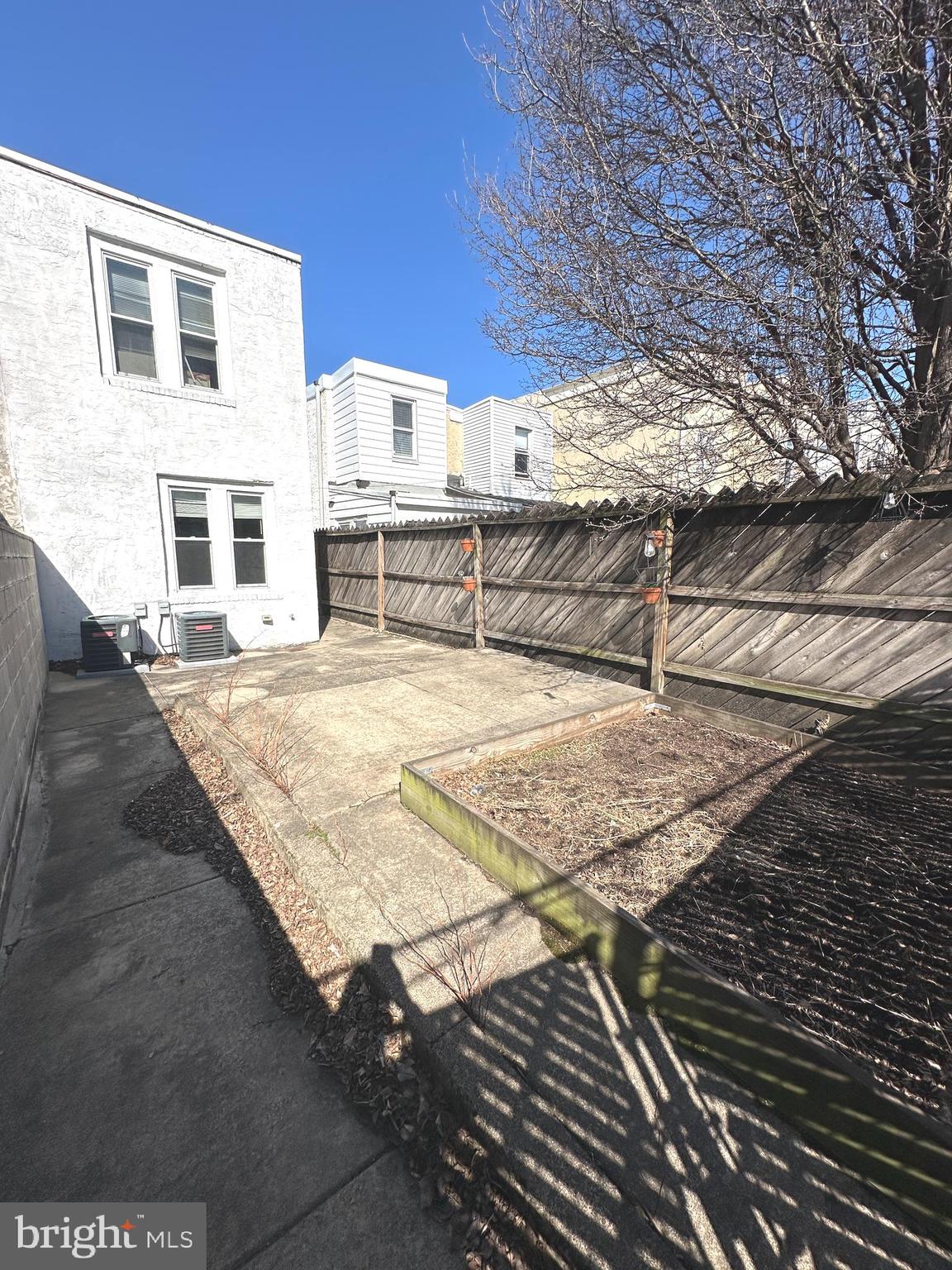 POINT BREEZE - Residential Lease