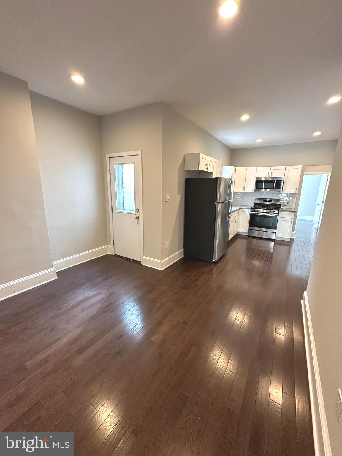 POINT BREEZE - Residential Lease