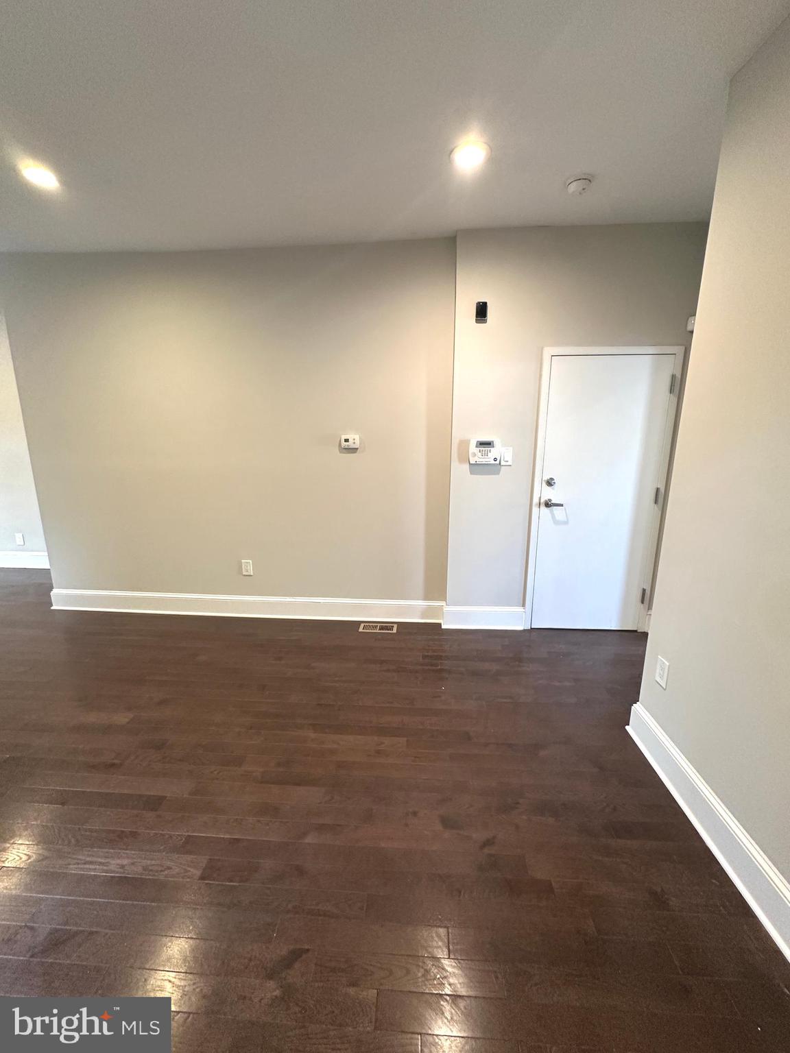 POINT BREEZE - Residential Lease