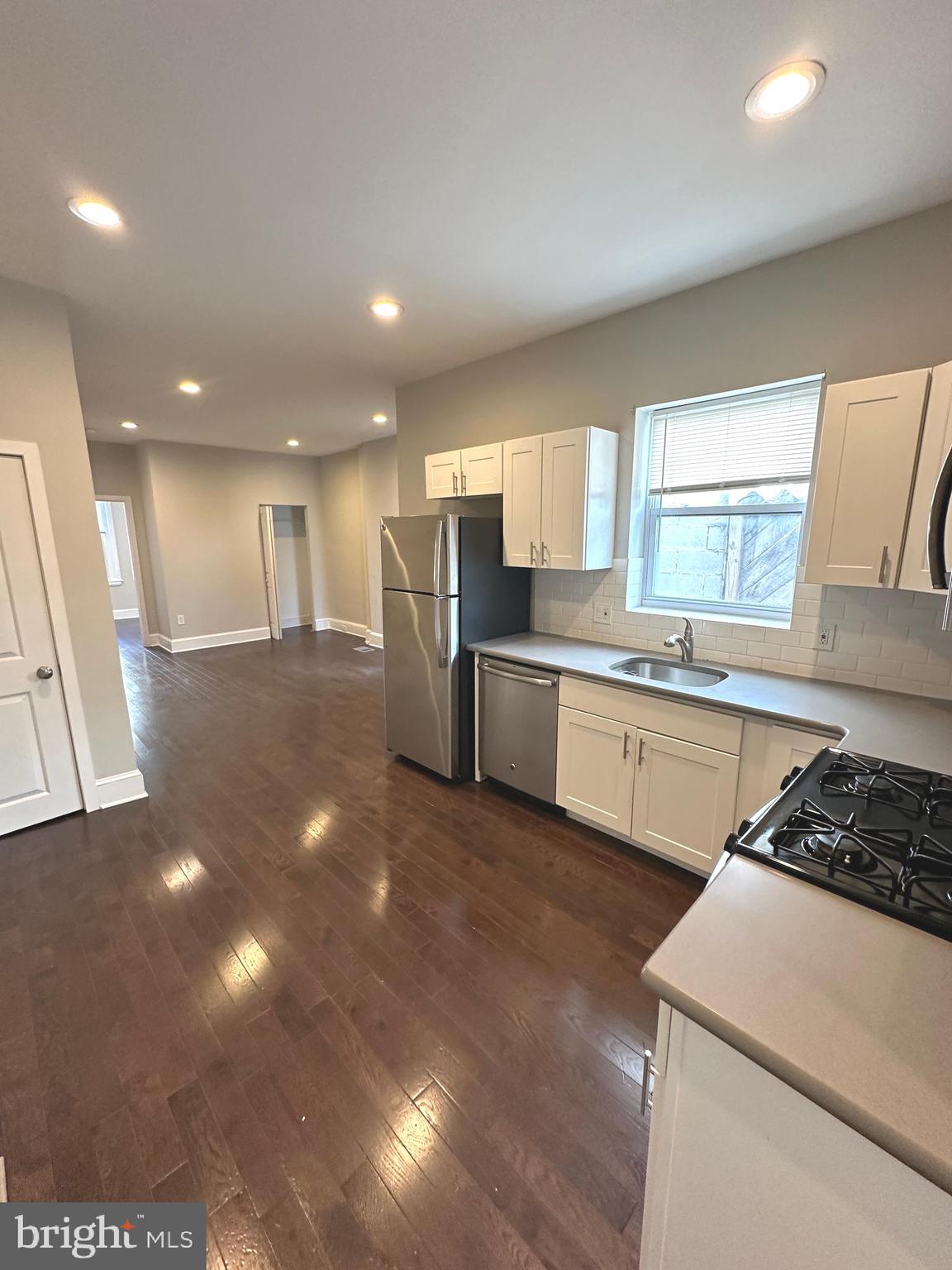 POINT BREEZE - Residential Lease