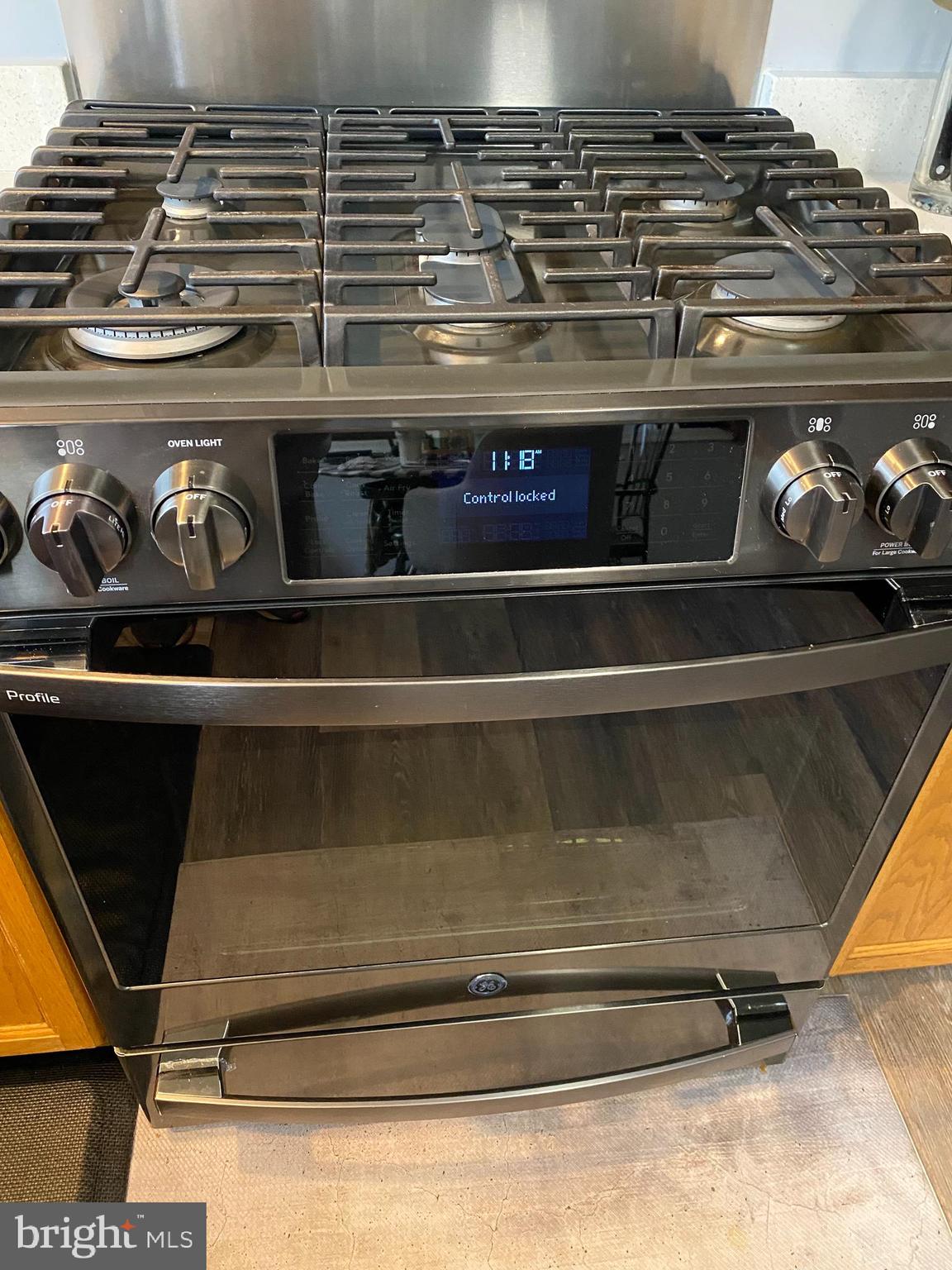 COLLINGTON ESTATES - Residential