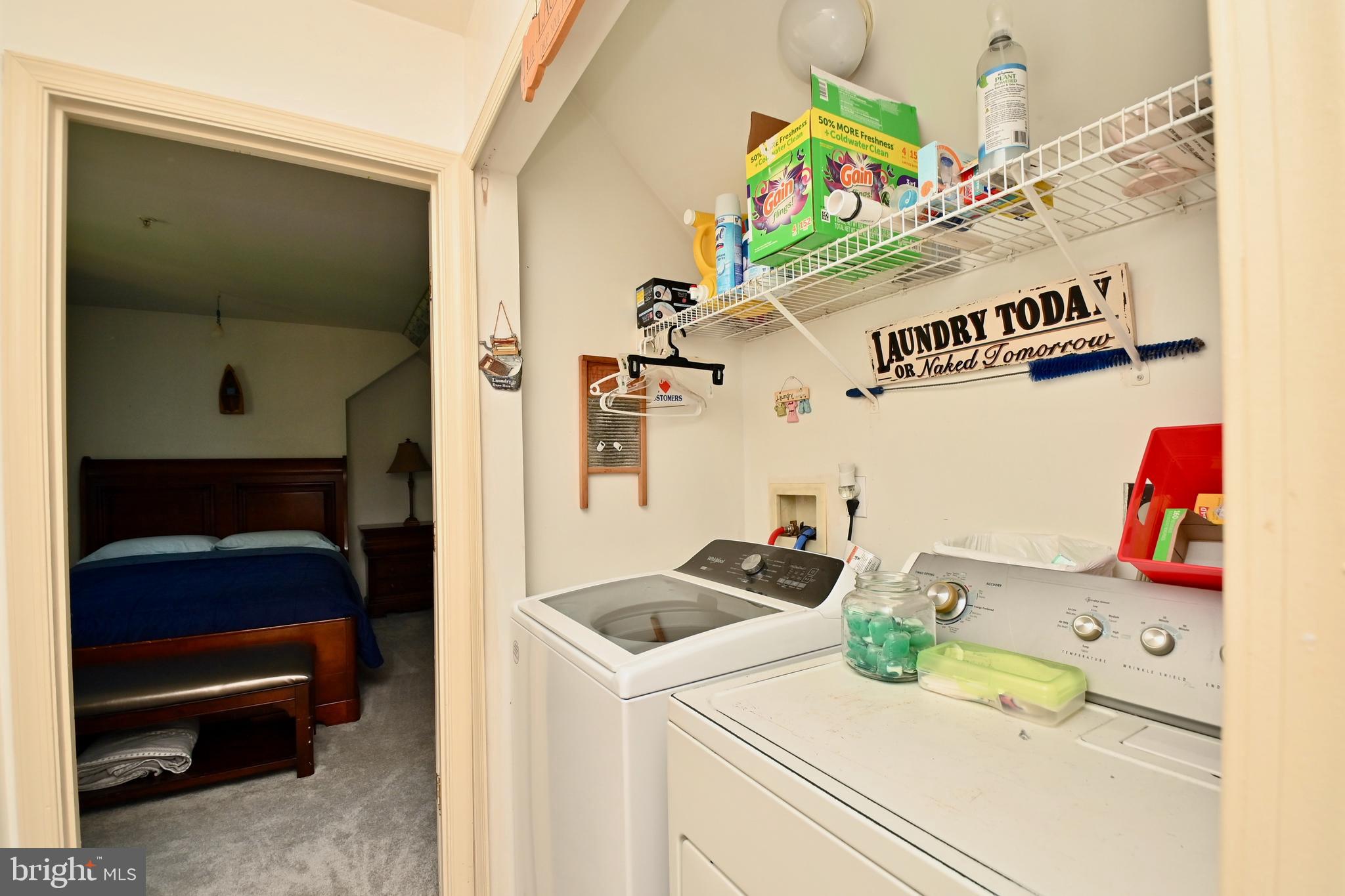 COLLINGTON ESTATES - Residential