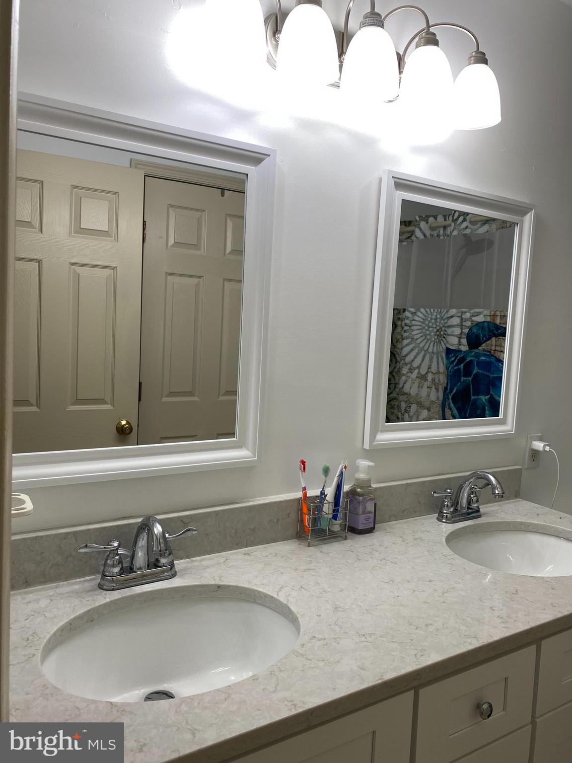 COLLINGTON ESTATES - Residential