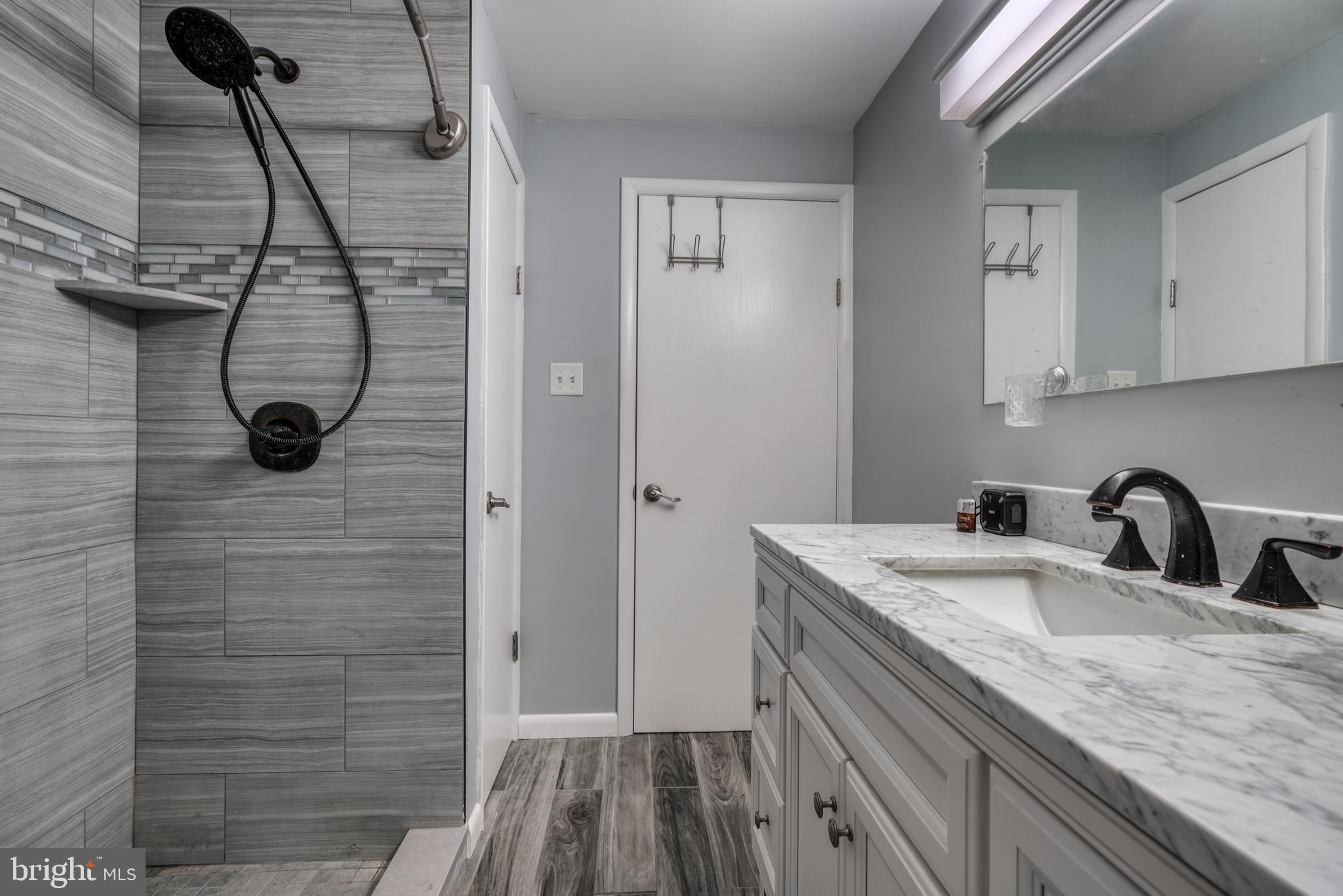 WINCHESTER PARK - Residential