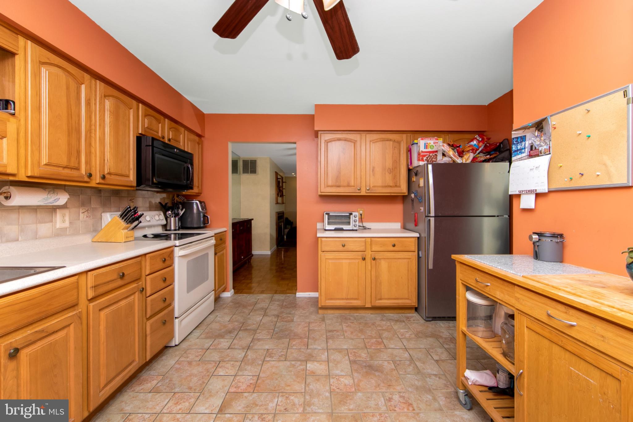 27 CROFTON COMMONS