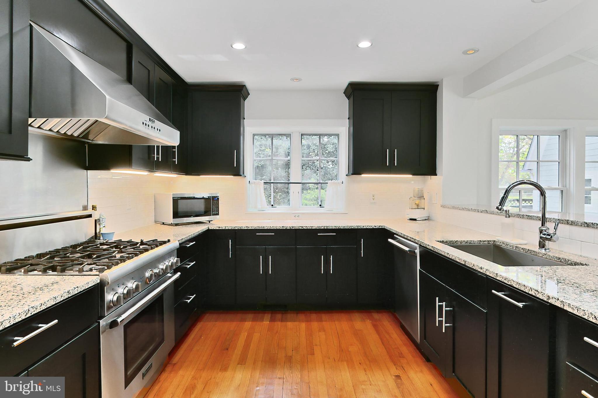 POPKINS HEIGHTS - Residential Lease