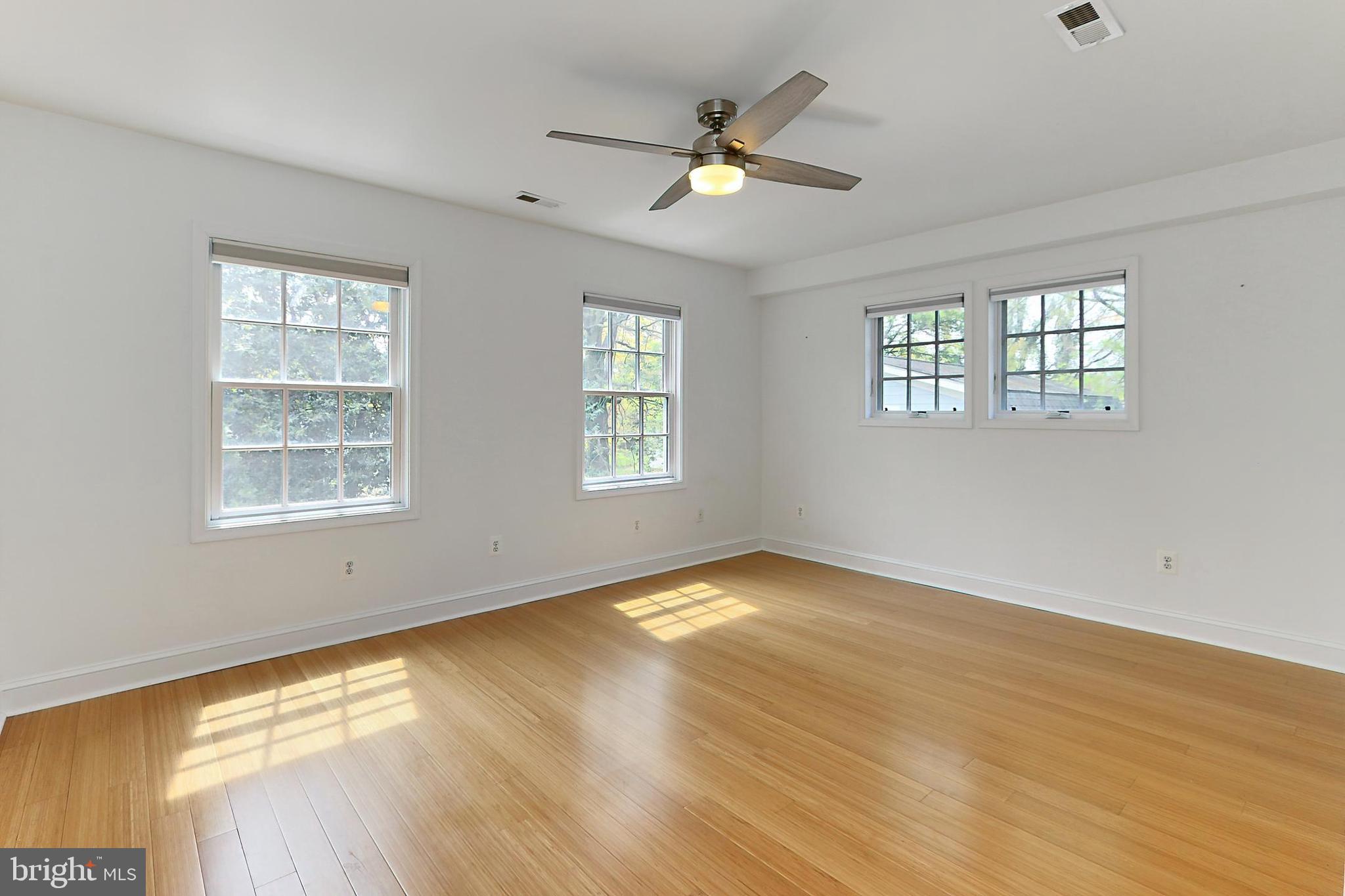 POPKINS HEIGHTS - Residential Lease