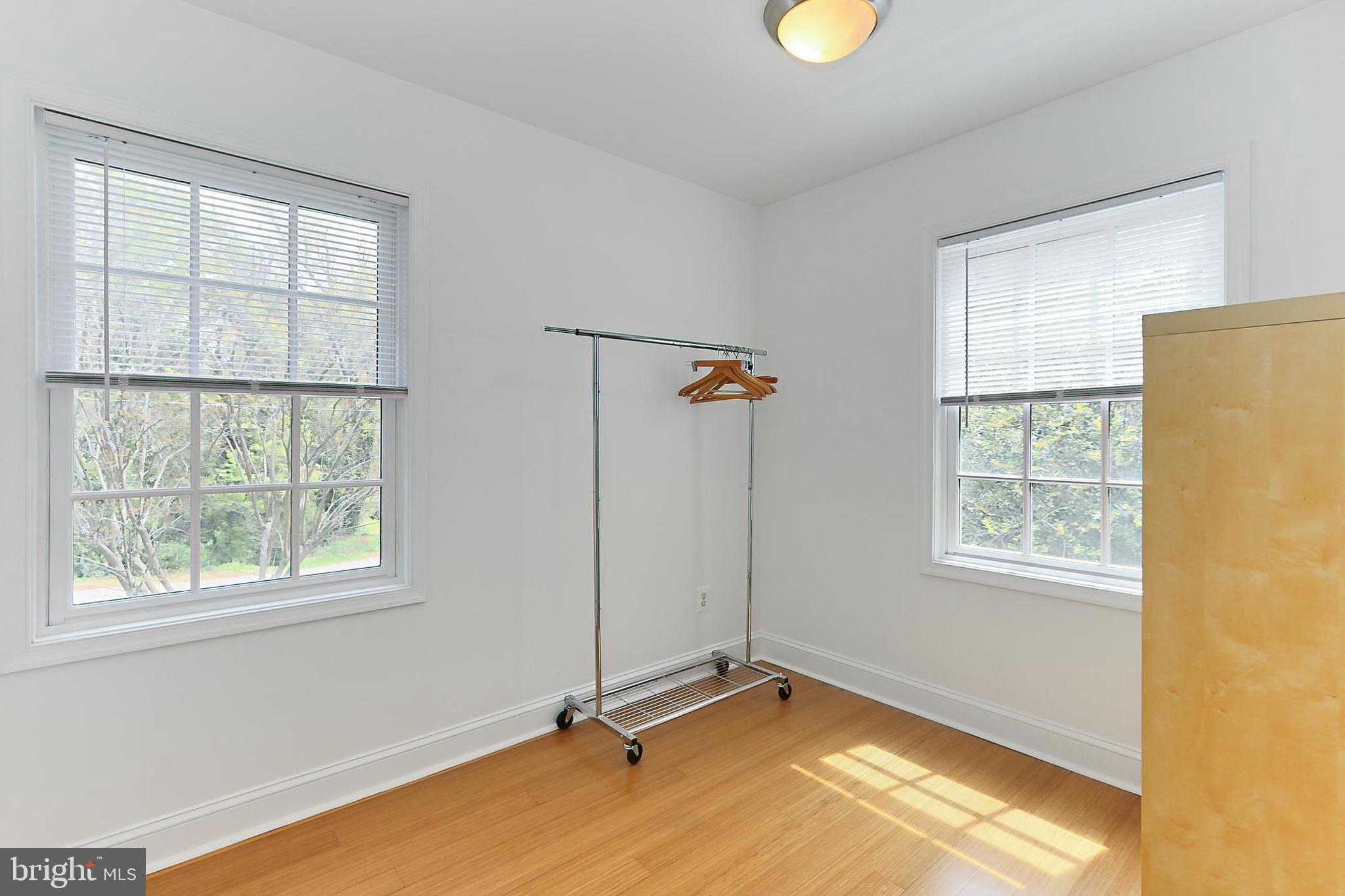 POPKINS HEIGHTS - Residential Lease