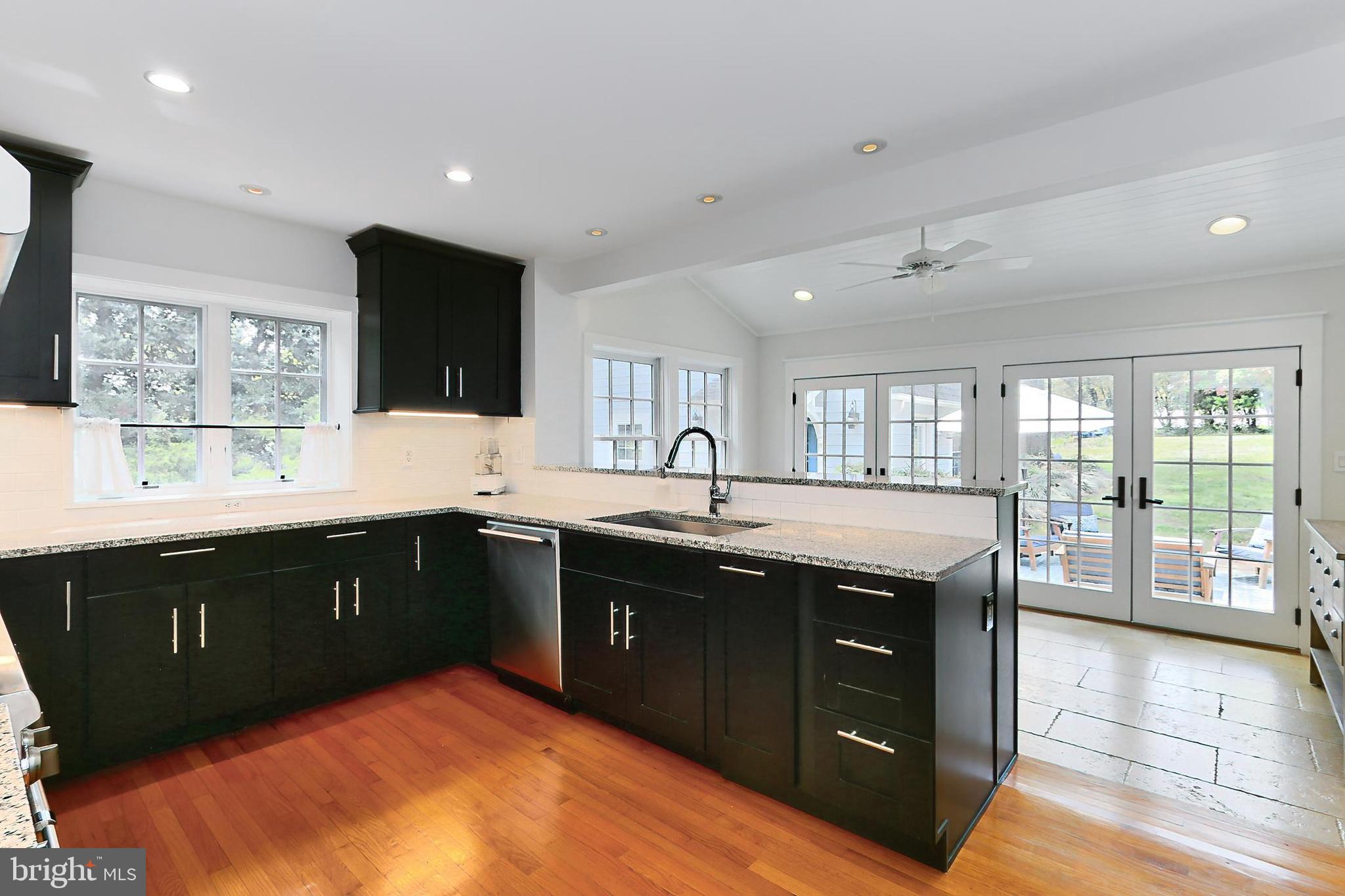 POPKINS HEIGHTS - Residential Lease