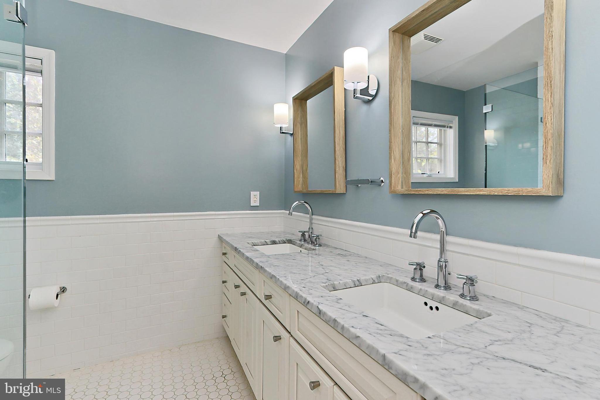 POPKINS HEIGHTS - Residential Lease